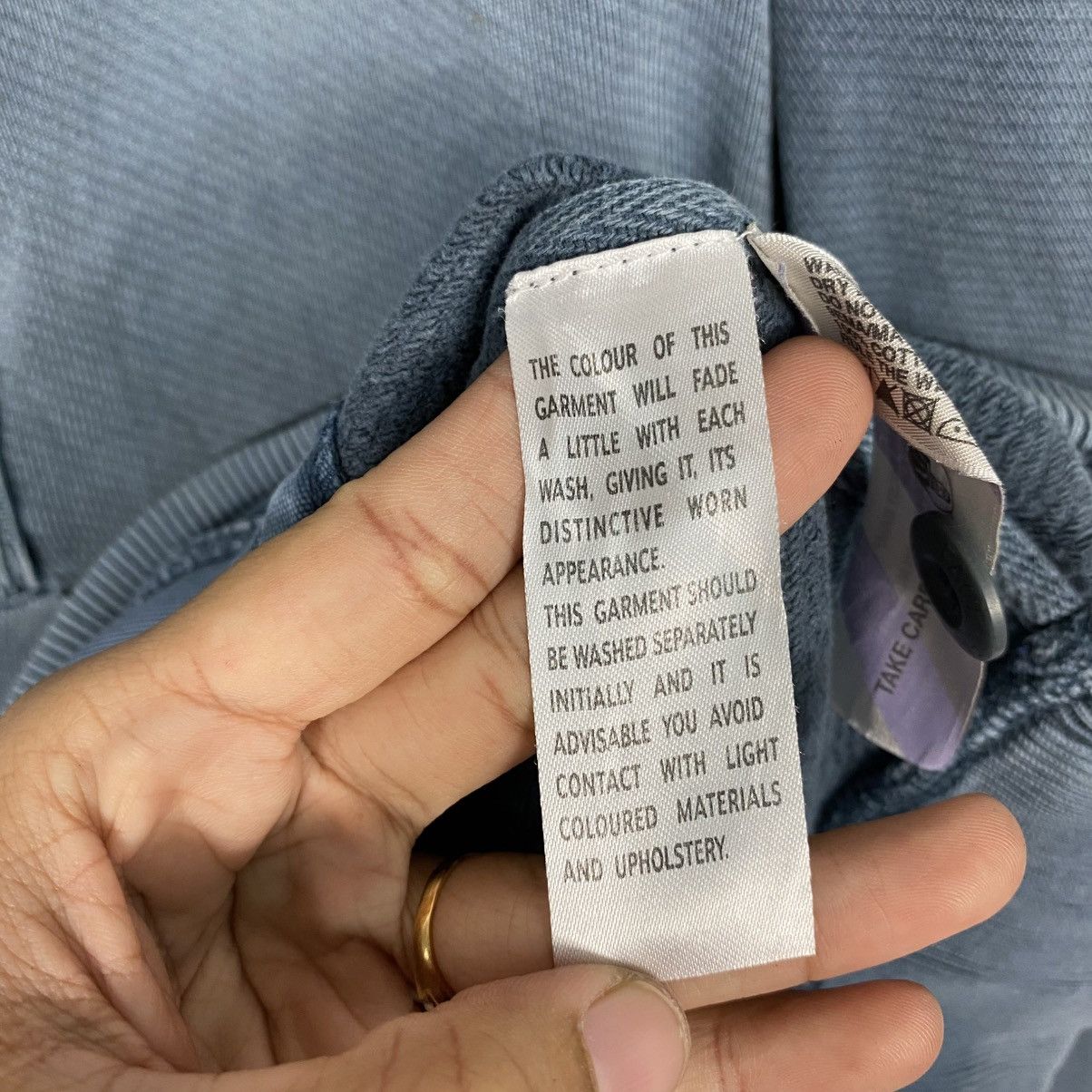 Japanese Brand Vintage Indigo Sweatshirt Half Button Fat Face Size US L / EU 52-54 / 3 - 17 Thumbnail
