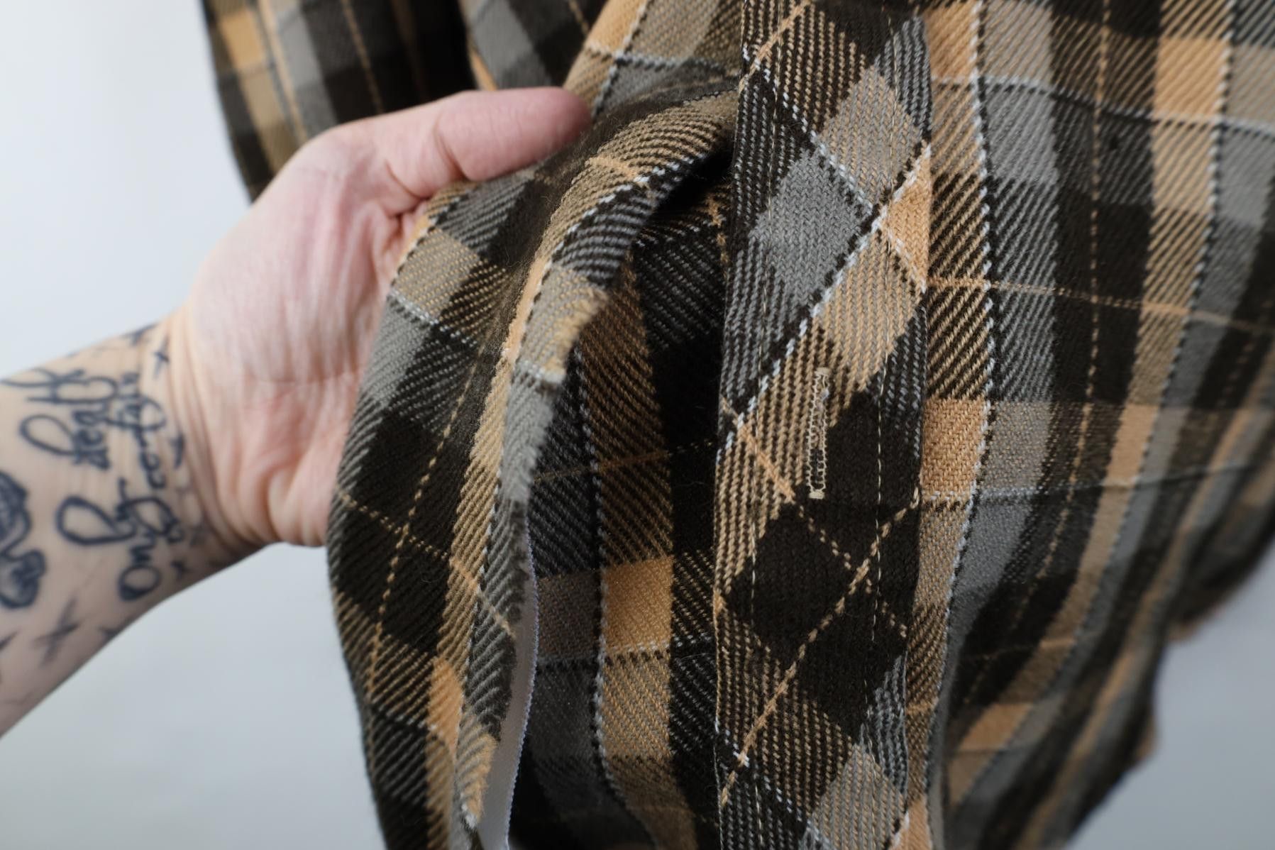 Vintage Vintage 70s Streetwear Flannel Knit Board Button Shirt Plaid Size US L / EU 52-54 / 3 - 4 Thumbnail