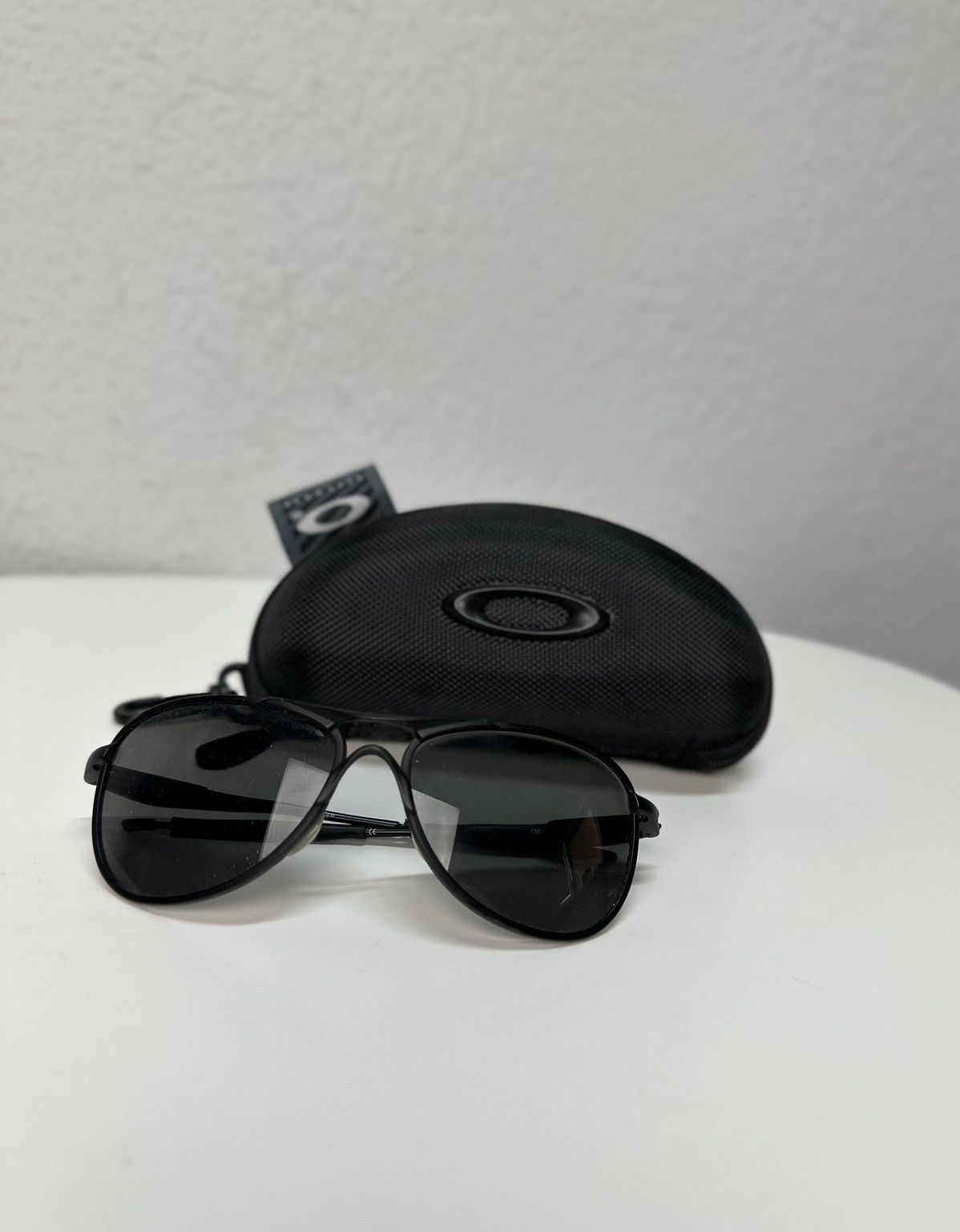 Vintage Vintage Oakley Glasses Outdoor Streetwear Avantgarde Y2K Size ONE SIZE - 2 Thumbnail