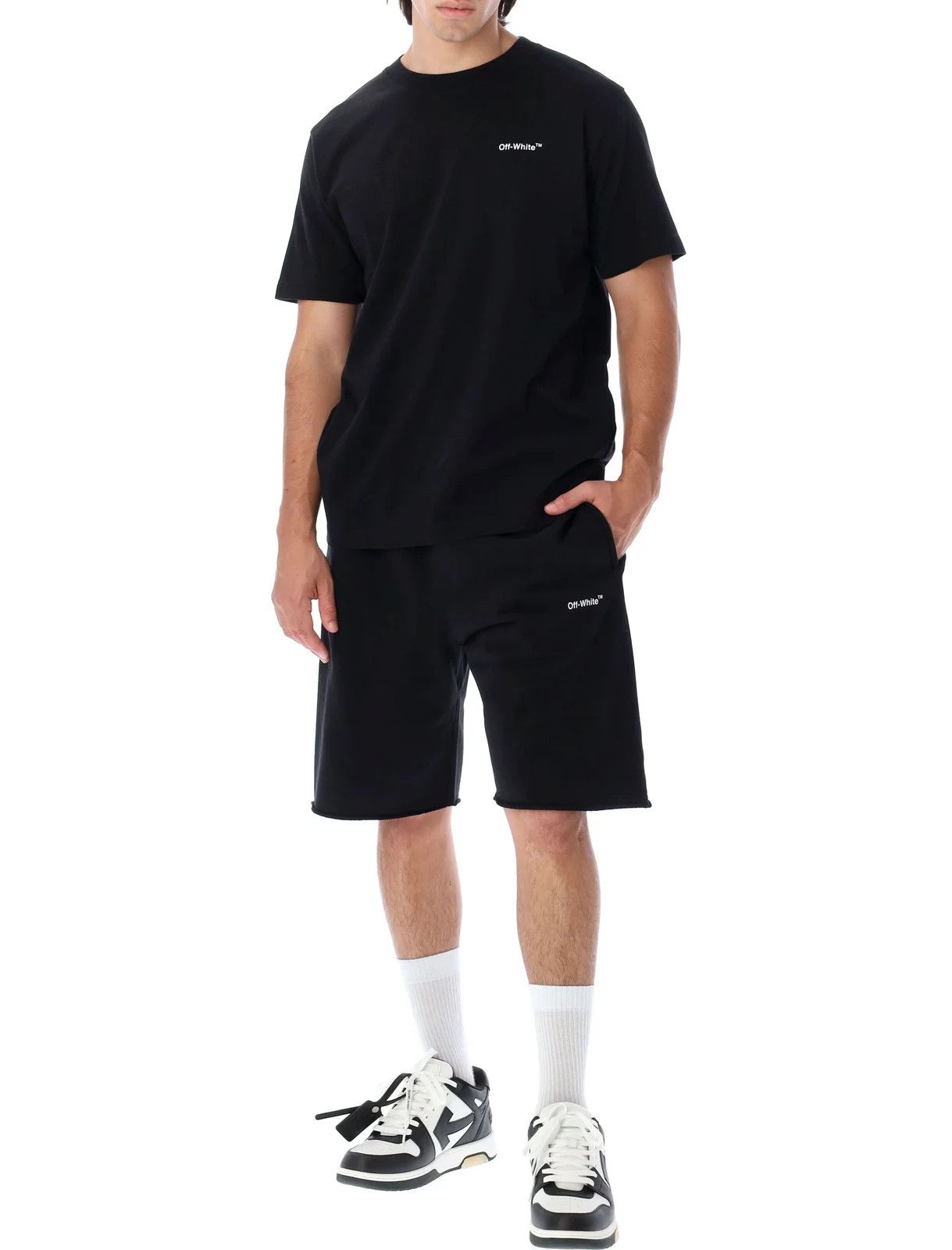 Off-White o1y0325 Logo Short in Black Size US 30 / EU 46 - 5 Thumbnail