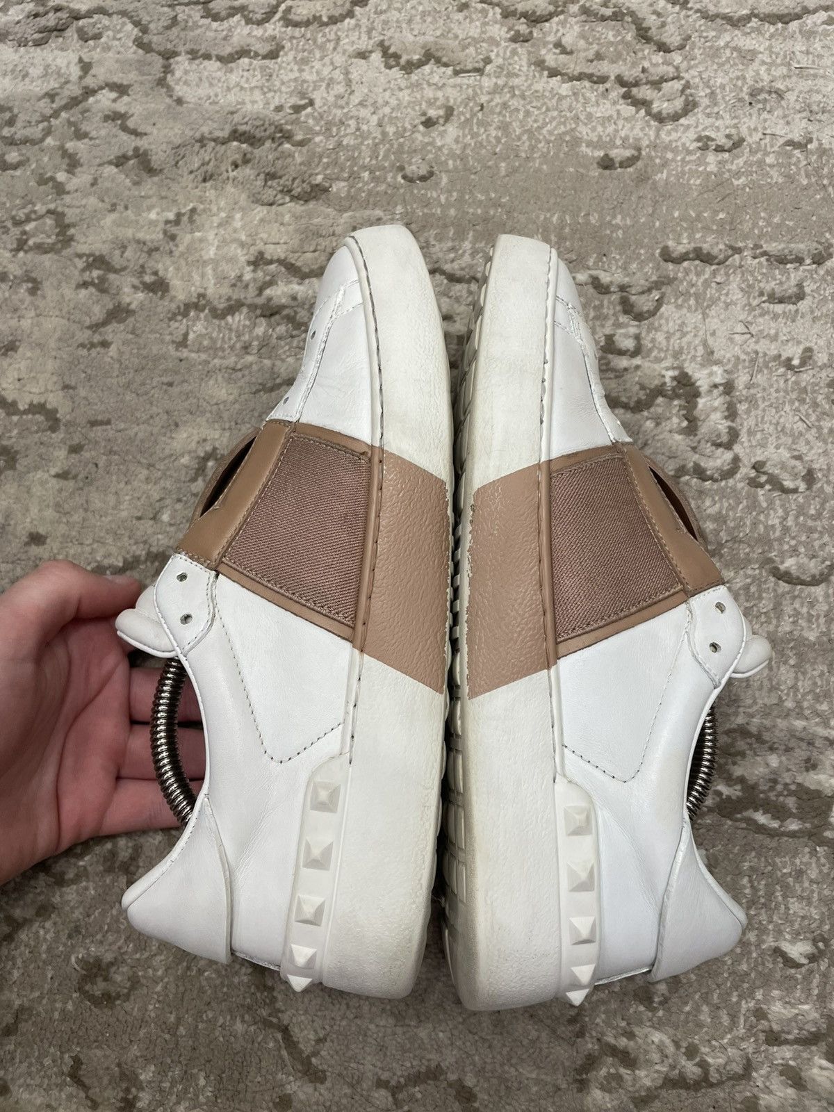 Valentino Valentino Garavani Rock stud White Sneaker Size UK 5 EUR 38 Size US 8 / IT 38 - 5 Thumbnail