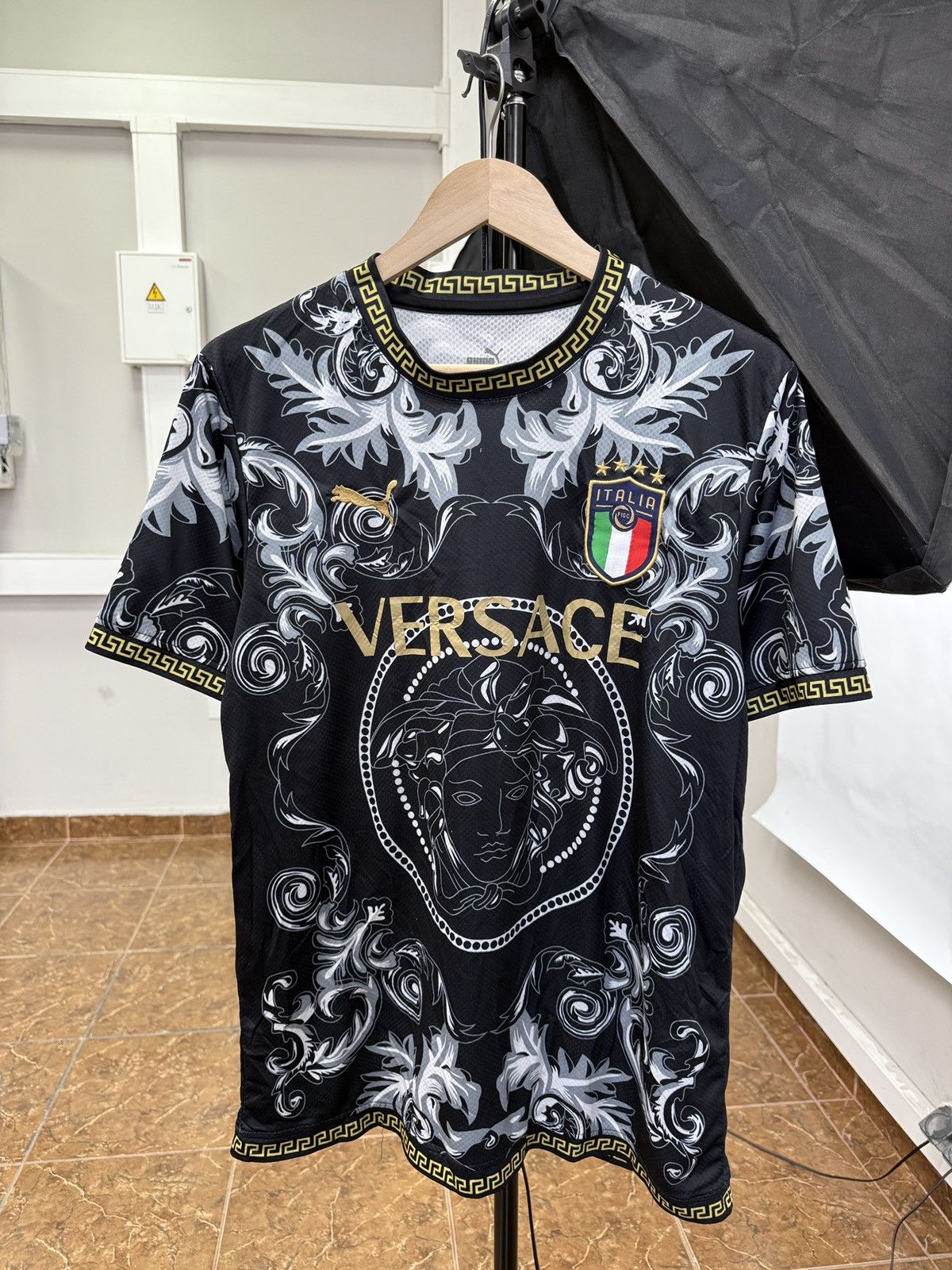 最後の　versace×PUMA コラボユニフォーム　サイズXL 最後の versace×PUMA コラボユニフォーム サイズXL 最後の