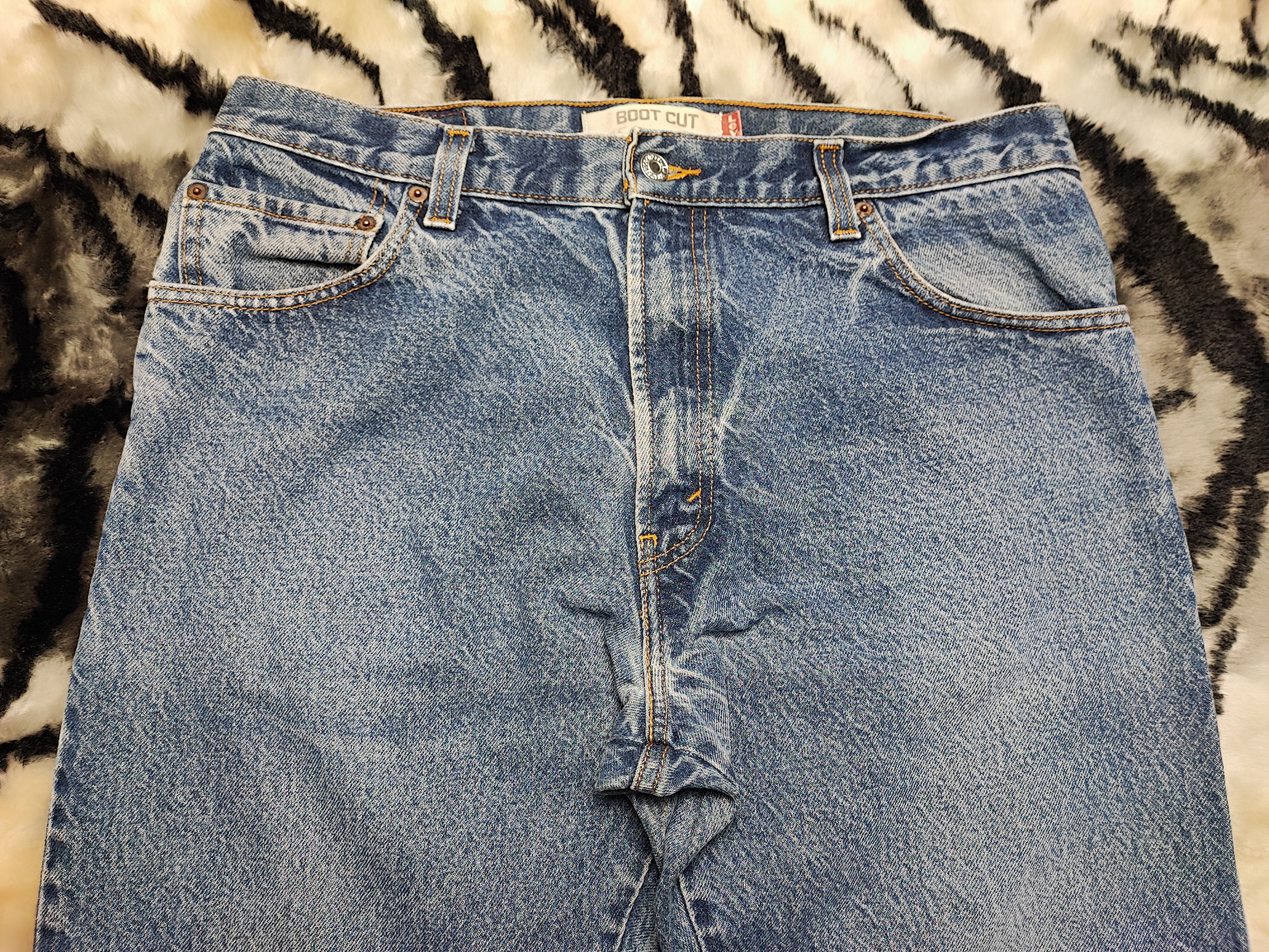 Levi's Vintage Y2K Levis 517 Low Bootcut Flared Jeans Size US 35 - 5 Thumbnail