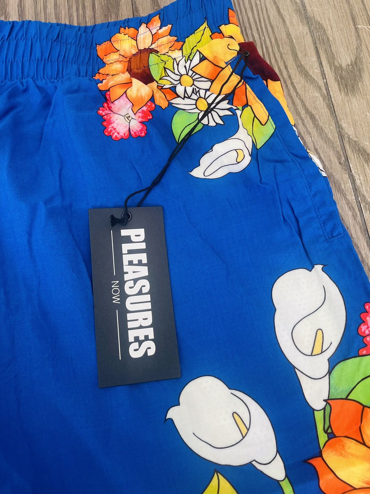 Designer × Pleasures ⚡️ PLEASURES Heart Shorts RARE!! Blue Size XL ⚡️ Size US 36 / EU 52 - 3 Thumbnail