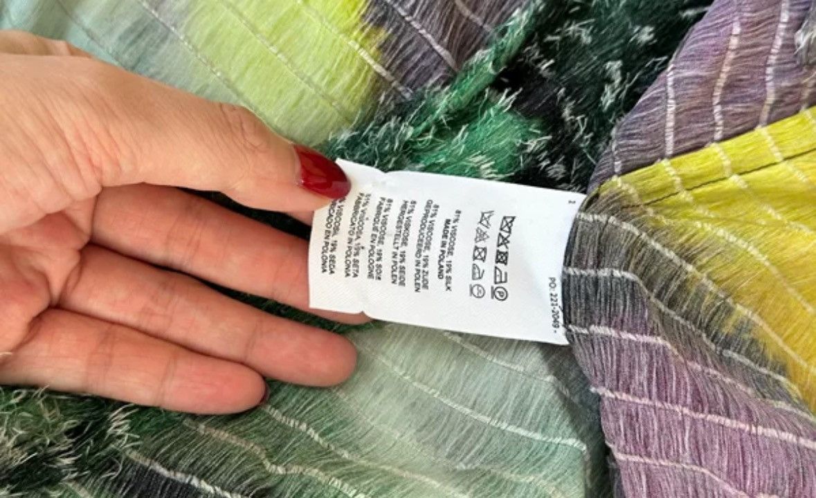 Dries Van Noten Dries van noten Tie dye long trench coat with fringe Size US S / EU 44-46 / 1 - 6 Thumbnail