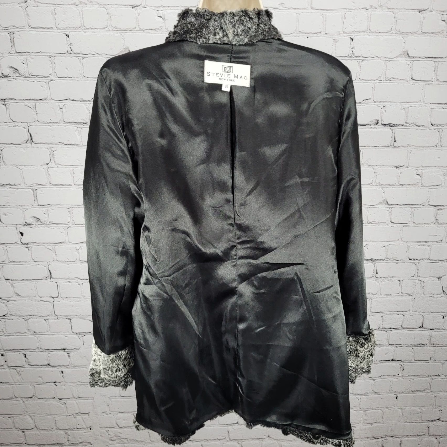Vintage Stevie Mac New York Grey Faux Fur Sequin Pockets Snap Lined Over Coat Womens Size L / US 10 / IT 46 - 6 Thumbnail