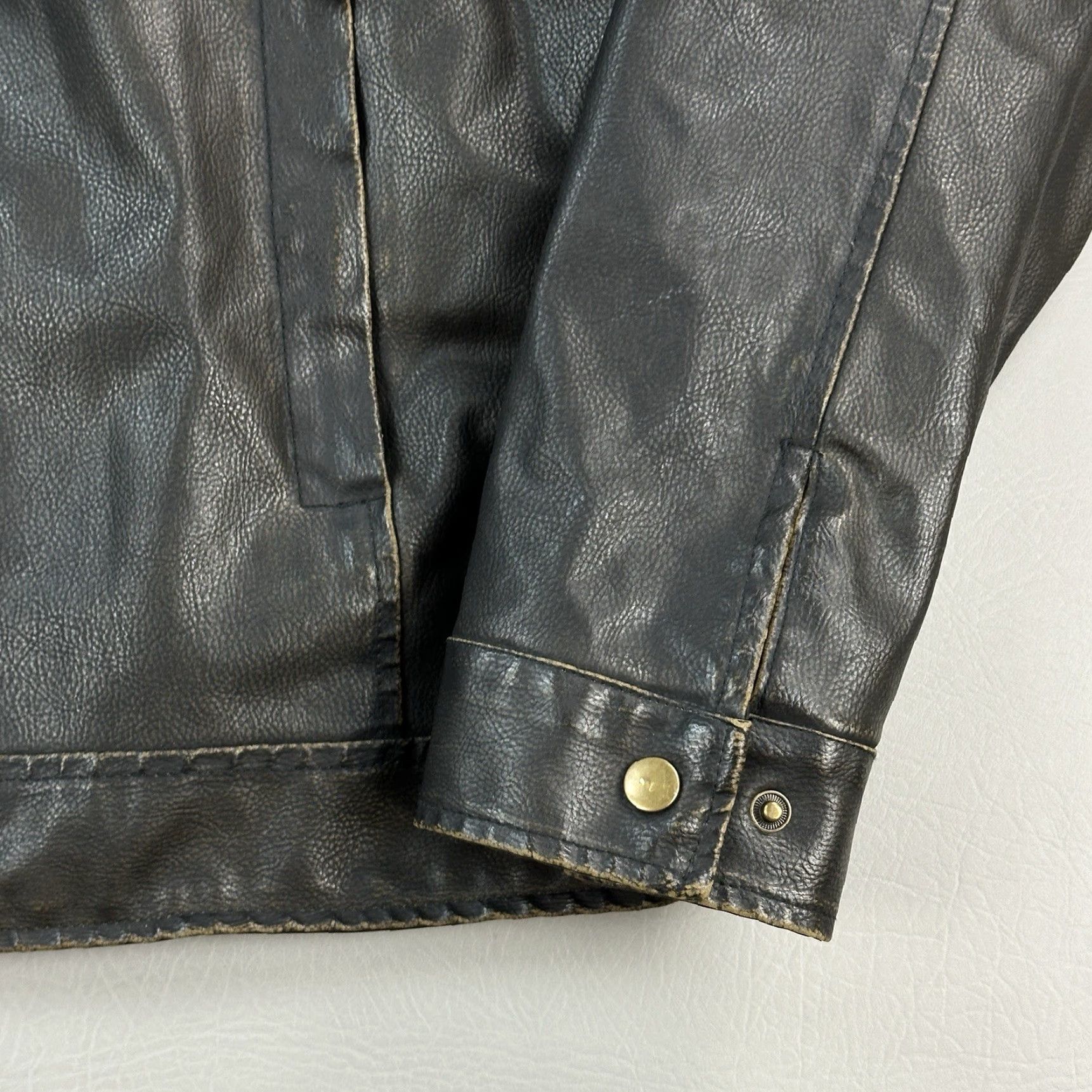 Vintage VINTAGE Arizona Jean Co Jacket Mens Large Brown Faux Leather Full Zip Moto Y2K Mens Regular Jacket Size US 33 - 2 Thumbnail