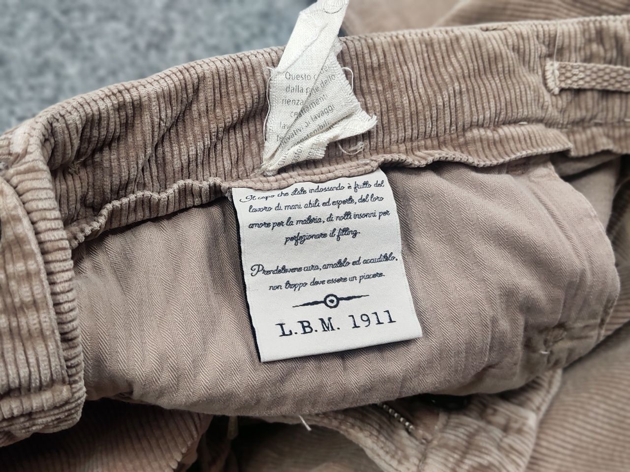 L.B.M. 1911 LBM 1911 Italy Design Beige Corduroy trouser Casual Pants Size US 34 / EU 50 - 16 Thumbnail