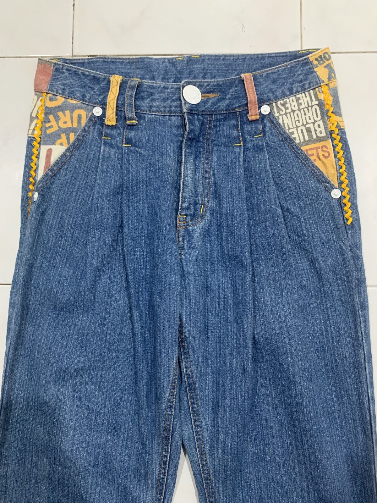 Japanese Brand Bluemoonblue 32 Vintage Printed Jeans Size US 28 / EU 44 - 3 Thumbnail
