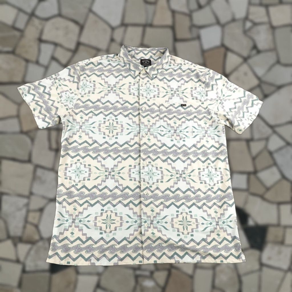 Billabong Billabong Shirt Mens Large Beige Blue Purple Aztec Performance Button Up Surfer Size US L / EU 52-54 / 3 - 1 Thumbnail