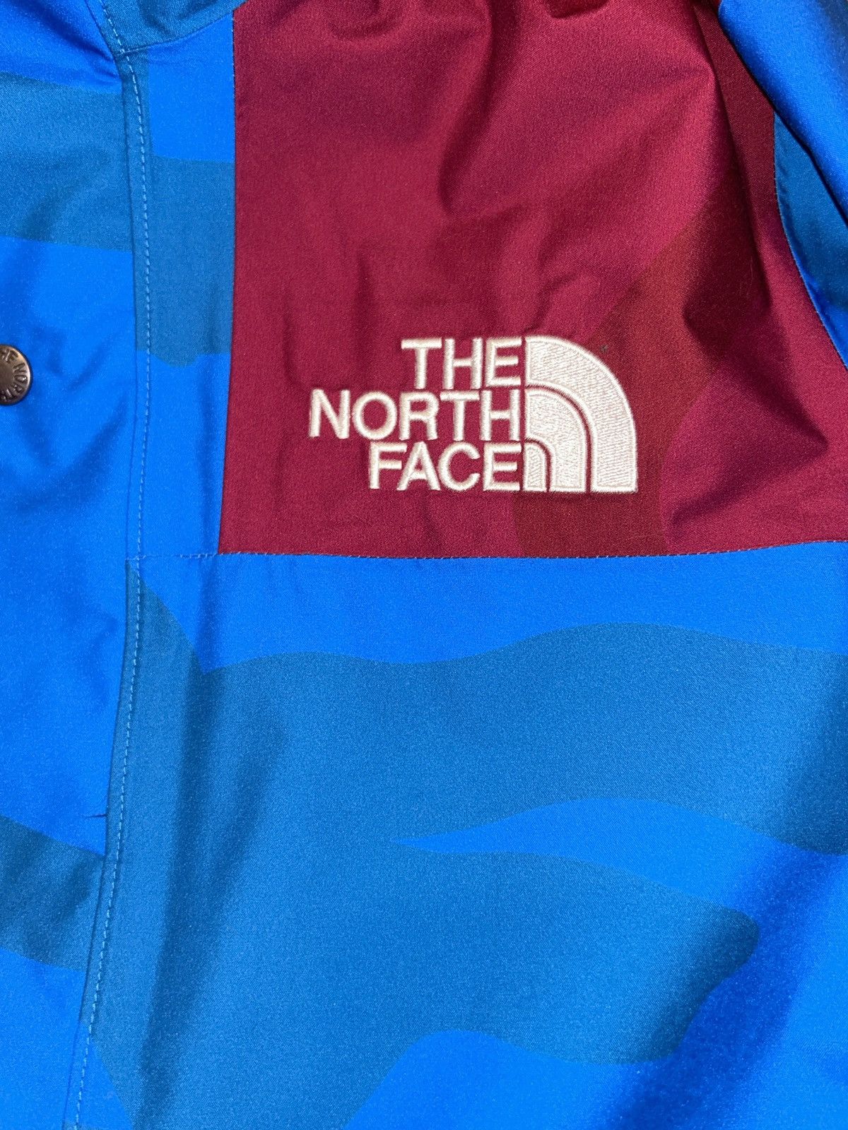 Kaws × The North Face TNF x KWY 86 MTN Size US XL / EU 56 / 4 - 3 Thumbnail