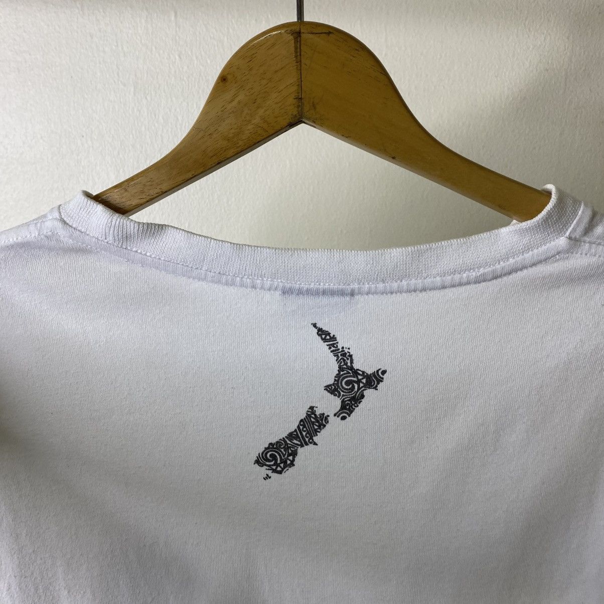 Canterbury of New Zealand Vintage Y2K Canterbury Graphic Tee Size US M / EU 48-50 / 2 - 8 Thumbnail