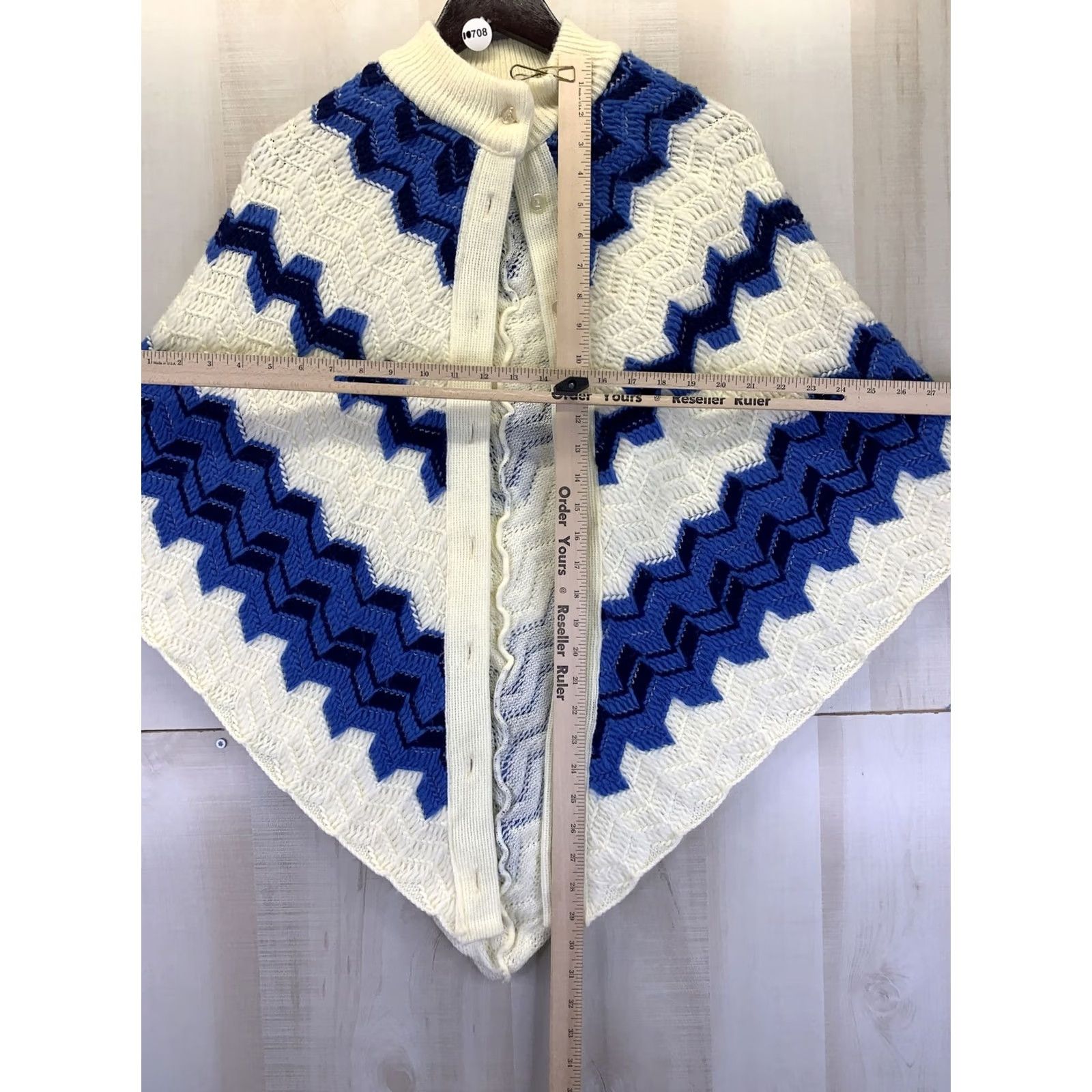 Vintage VINTAGE Shawl Wrap Geometric Afghan Knit Ivory Blue Women’s Shawl Cape-10708 Button Closure Size ONE SIZE - 3 Thumbnail