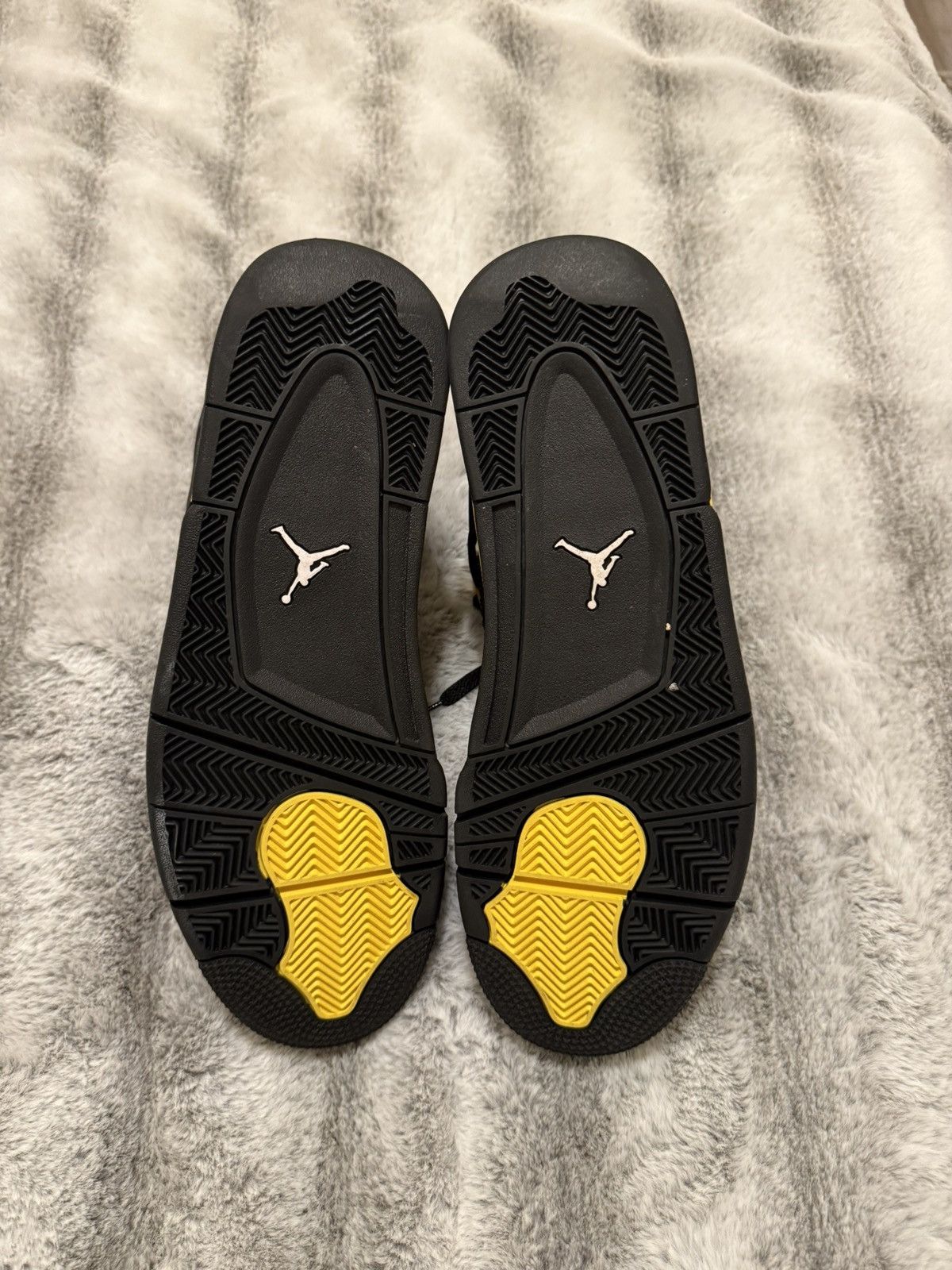 Jordan Brand Air Jordan 4 Retro ‘Thunder’ 2023 Size US 12.5 / EU 45-46 - 5 Thumbnail