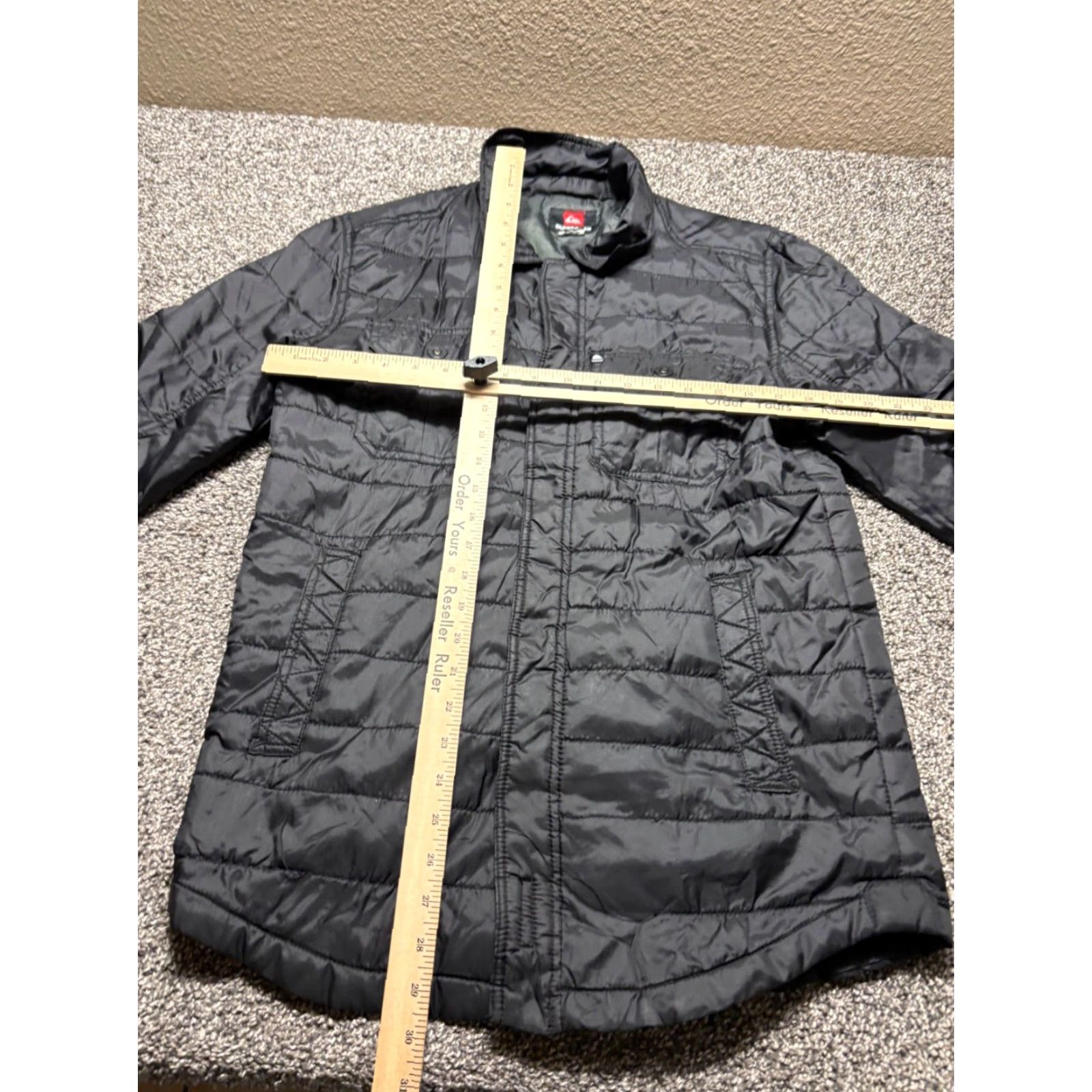 Quiksilver Quiksilver Jacket Mens Small Black Quilted Lightweight Collared Outdoor Snap Up Size US S / EU 44-46 / 1 - 4 Thumbnail
