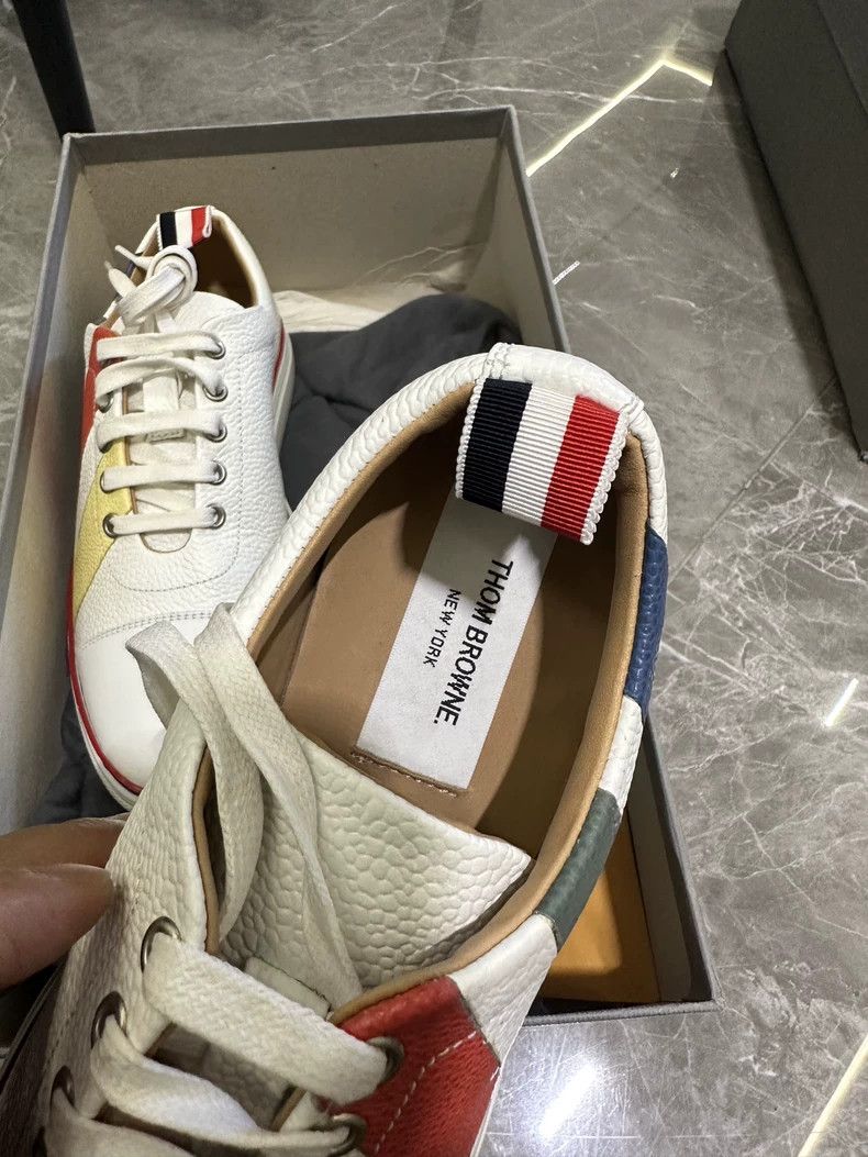Thom Browne Thom Browne Classic white shoes with three stripes Size US 6 / EU 39 - 4 Thumbnail