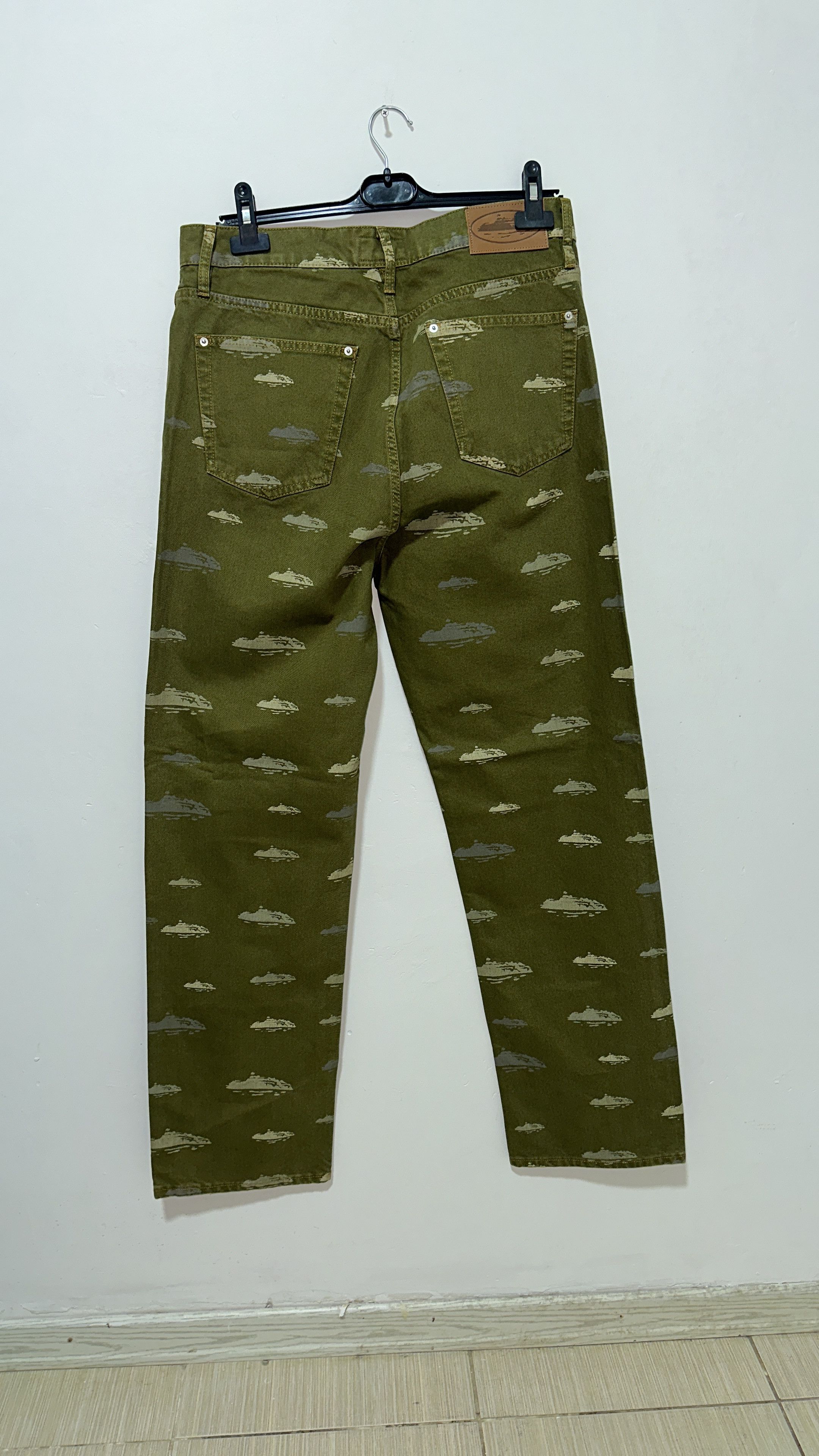 Corteiz Corteiz FW23 Alcatraz Pattern Denim Jeans Khaki Large Size US 34 / EU 50 - 2 Thumbnail