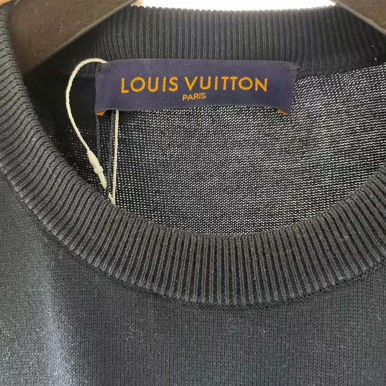 Louis Vuitton Louis Vuitton Co-branded nigo love knit short sleeve Size US M / EU 48-50 / 2 - 4 Thumbnail