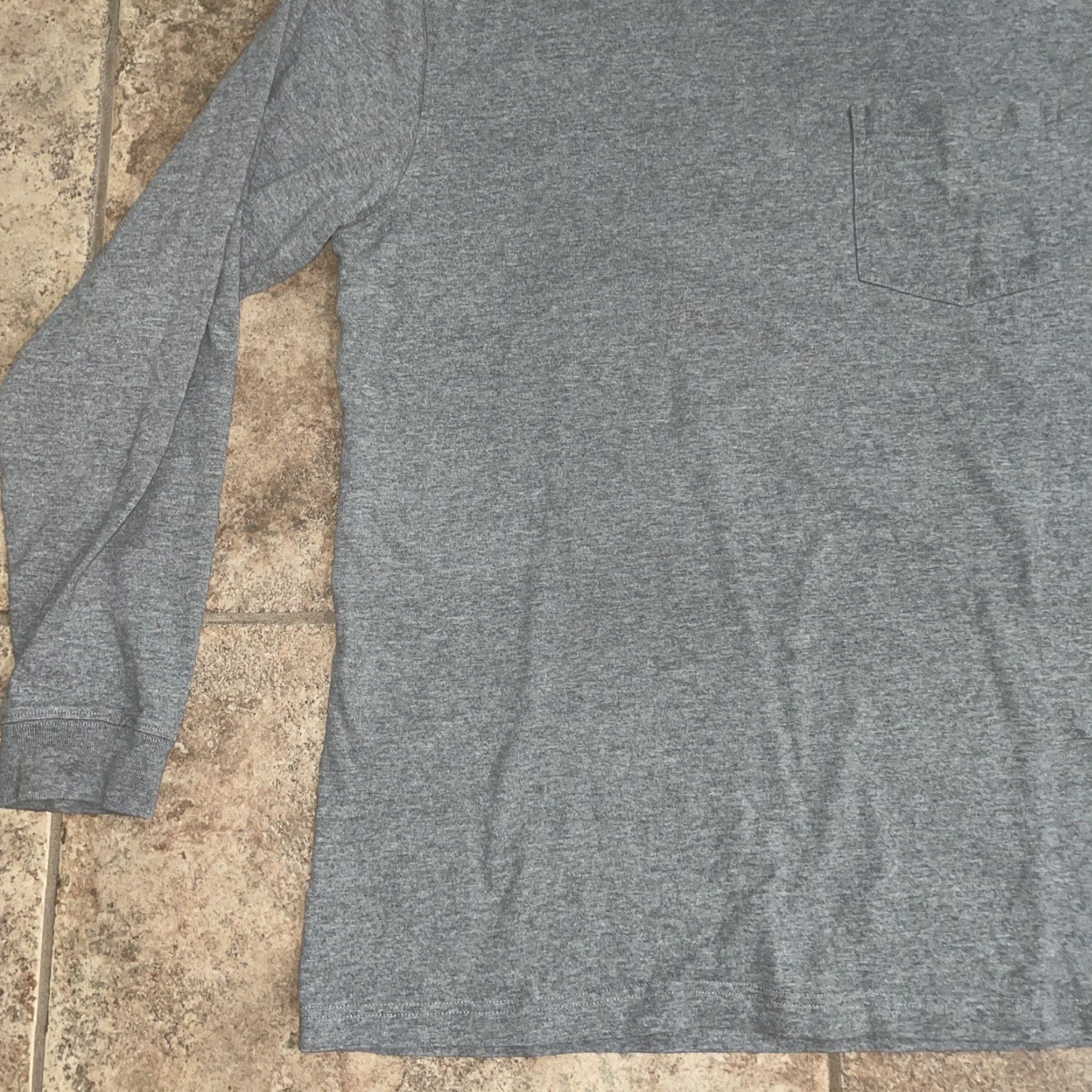 Duluth Trading Company Duluth Trading Co gray 100% cotton longtail pocket Tee Mens Size L Size US L / EU 52-54 / 3 - 3 Thumbnail