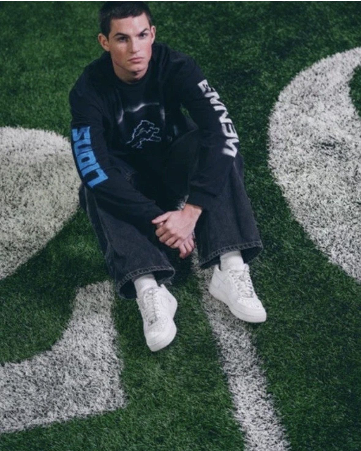 Eminem Eminem x Detroit Lions Capsule Silhouette Long Sleeve Shirt Size US M / EU 48-50 / 2 - 13 Thumbnail