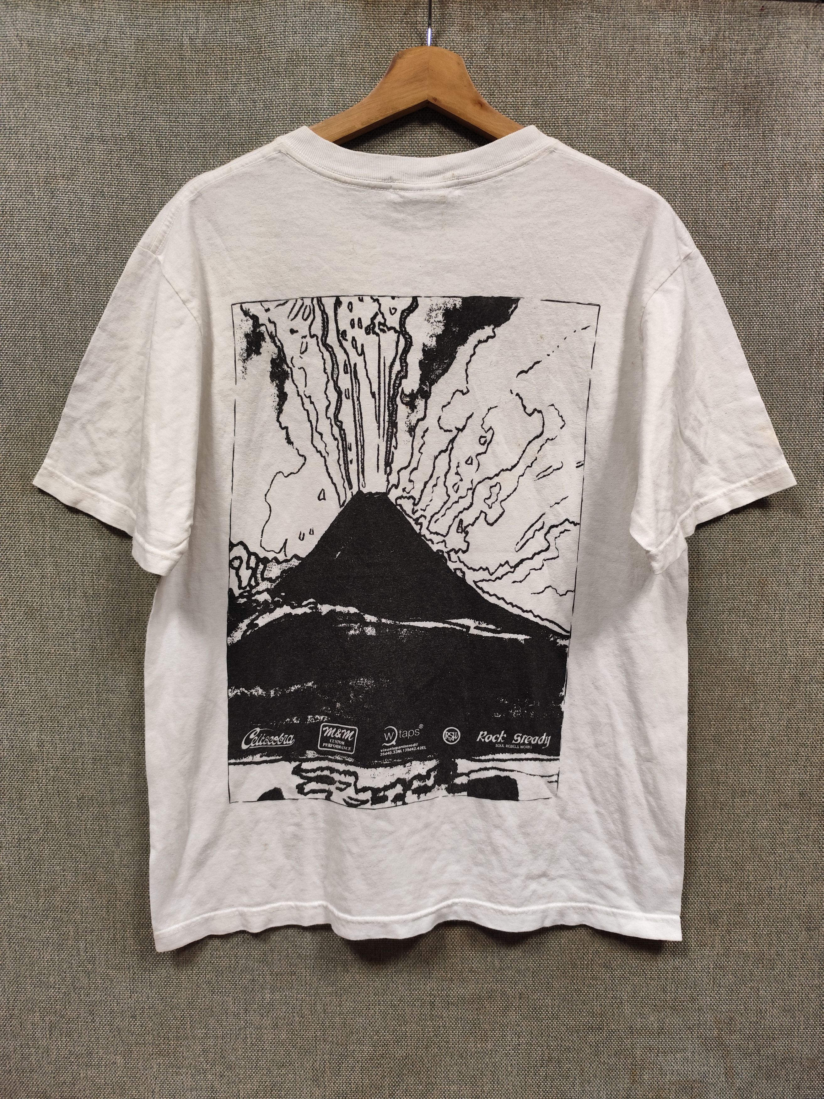 Wtaps vintage t shirt ROCKIN' FUJI x Wtaps made in usa Size US M / EU 48-50 / 2 - 1 Thumbnail