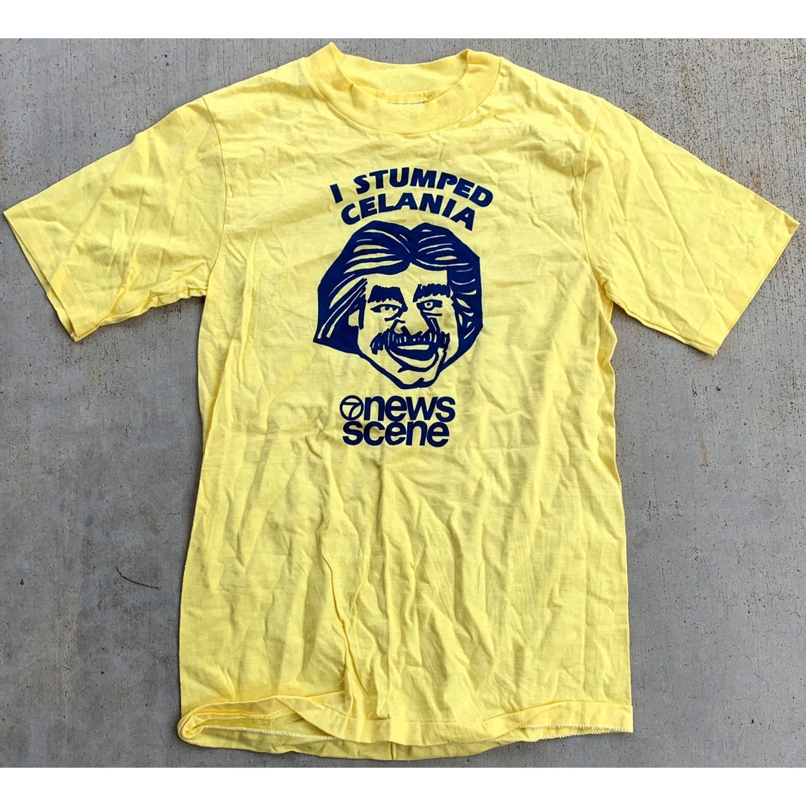 Hanes VINTAGE Hanes KGO-TV 7 San Francisco T-Shirt I Stumped Celania 7 News Scene 70s 80s Yellow Graphic Tee Mens S 34-36 100% Cotton USA 1970s Size US S / EU 44-46 / 1 - 4 Thumbnail