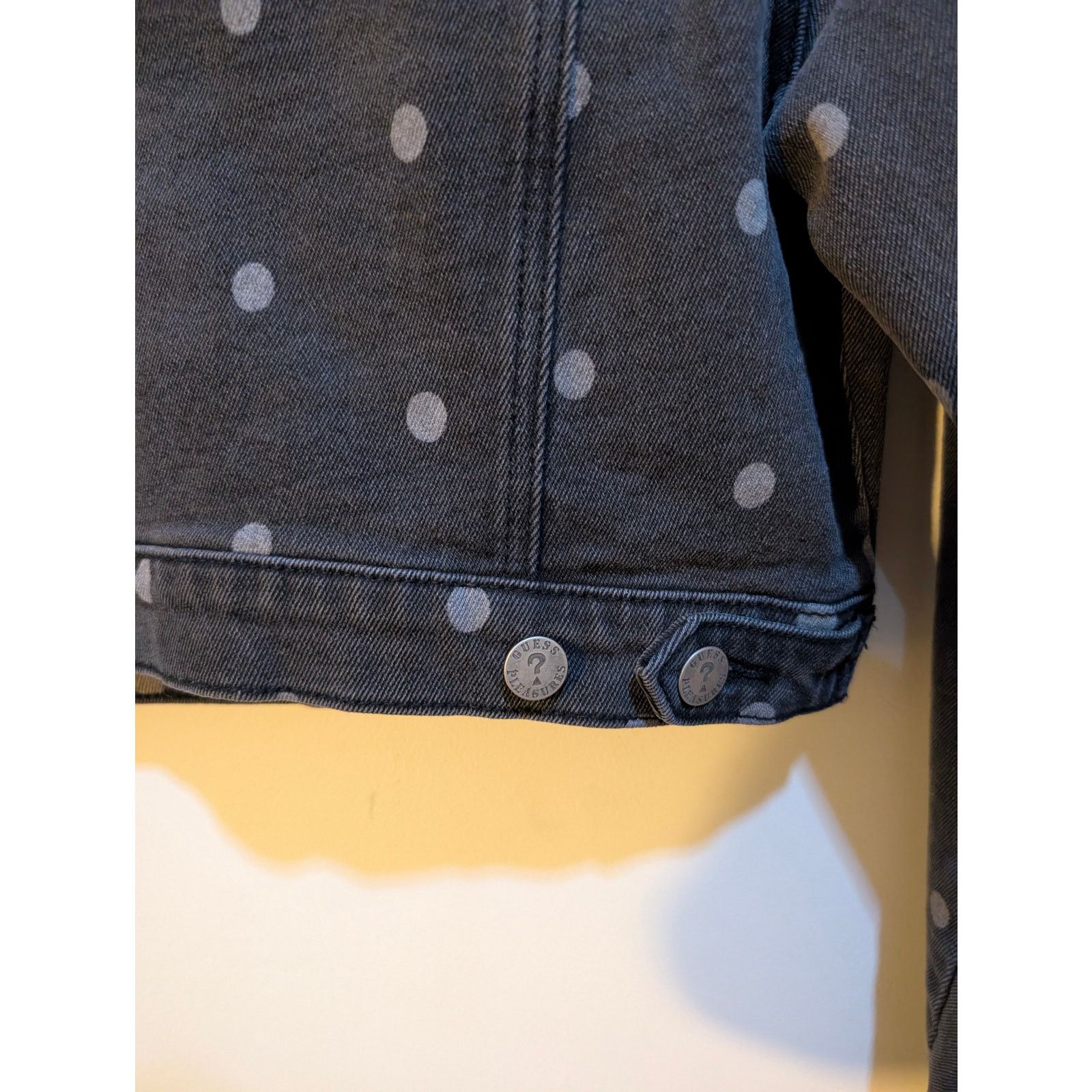 Guess × Pleasures GUESS x Pleasures Polka Dot Cropped Alt Denim Jacket Sz S Size S / US 4 / IT 40 - 6 Thumbnail