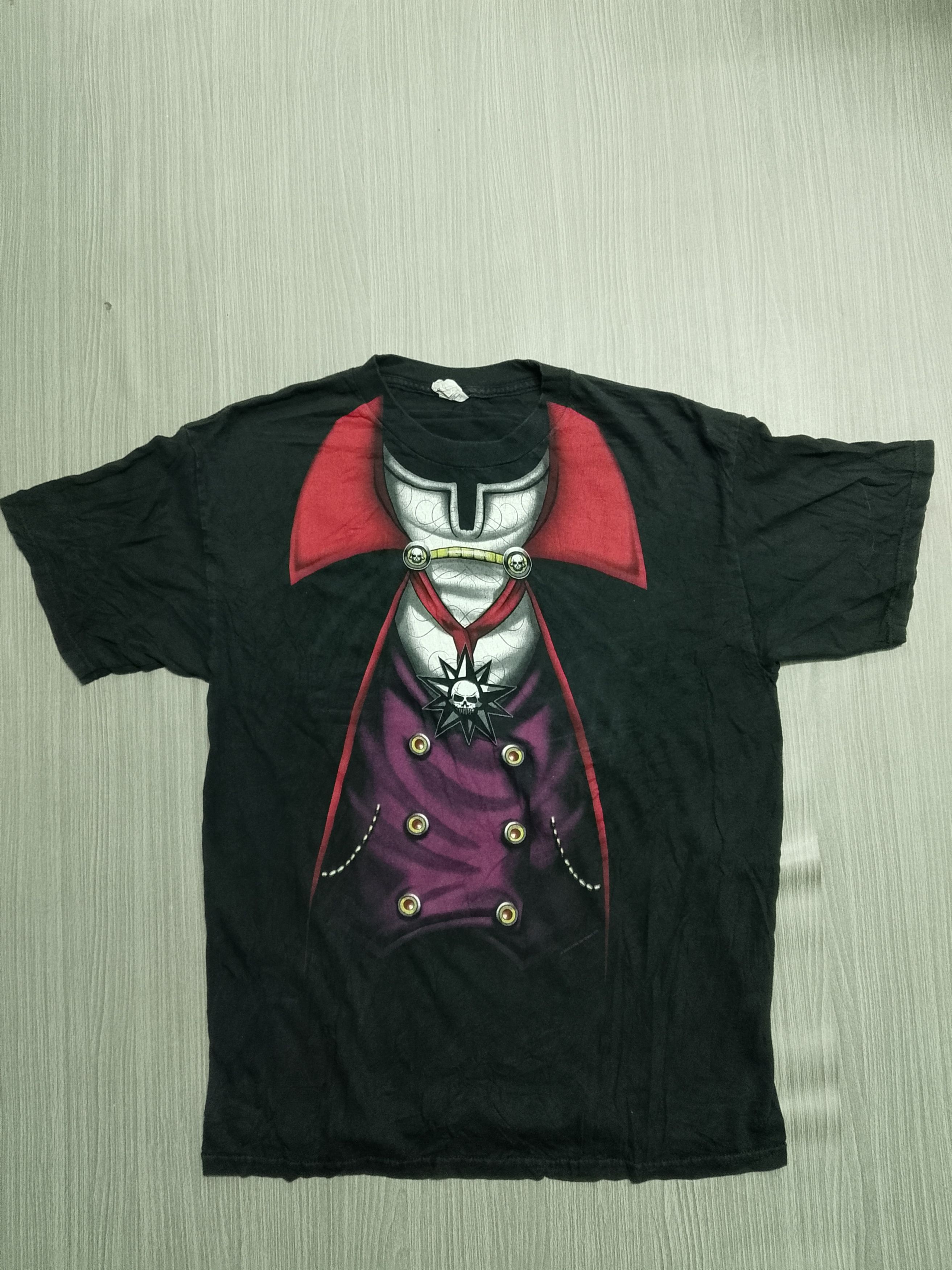 Vintage Vintage Y2K Dracula tee Size US L / EU 52-54 / 3 - 1 Thumbnail