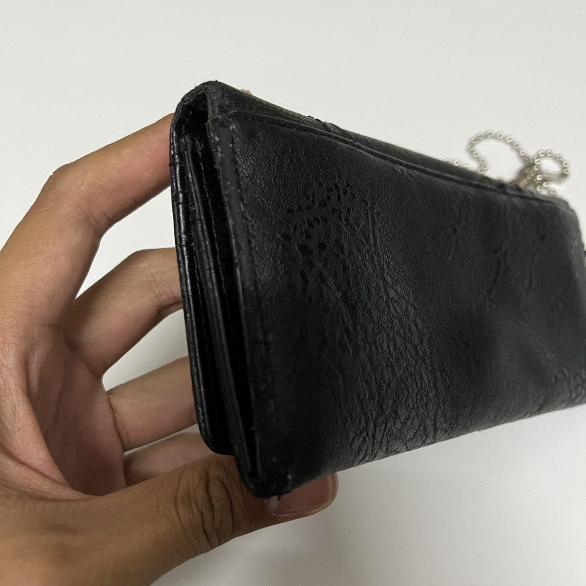 Vintage Cross Pendant Wallet with Chain Size ONE SIZE - 8 Thumbnail