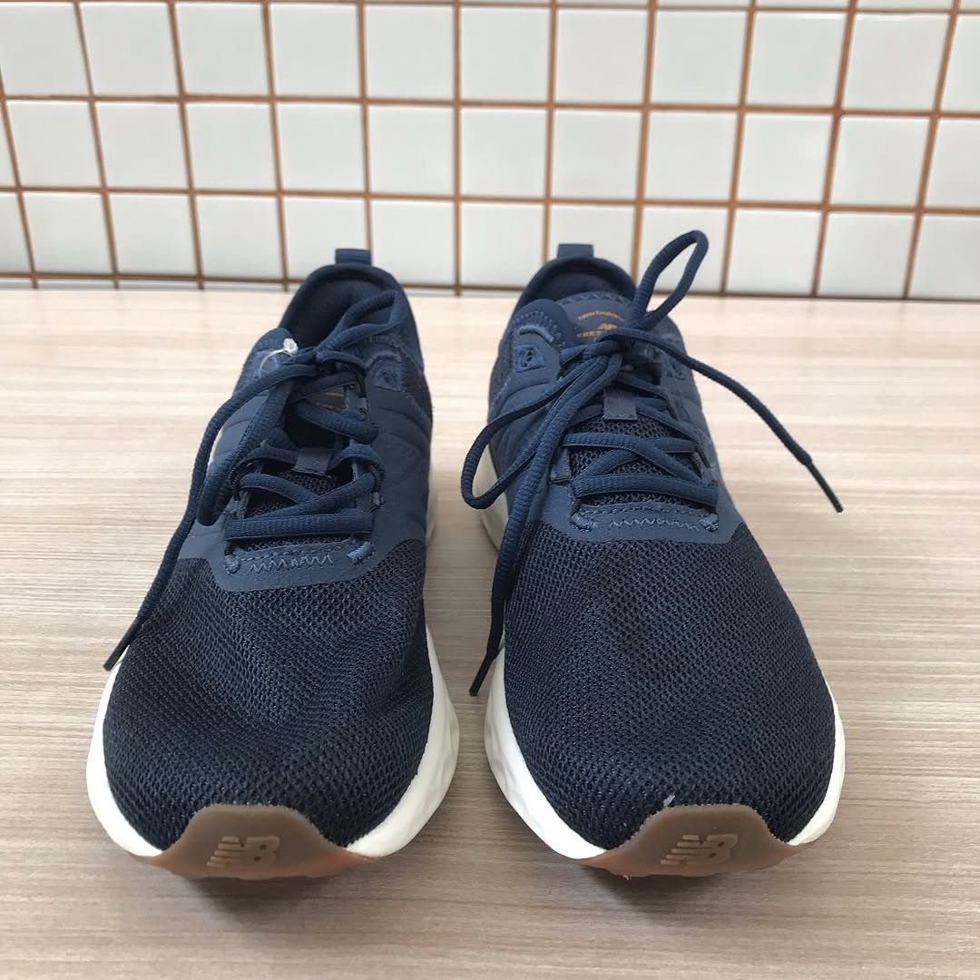 Reebok New Balance Fresh Foam Navy Blue New Balance Men's Fresh Size US 8.5 / EU 41-42 - 5 Thumbnail