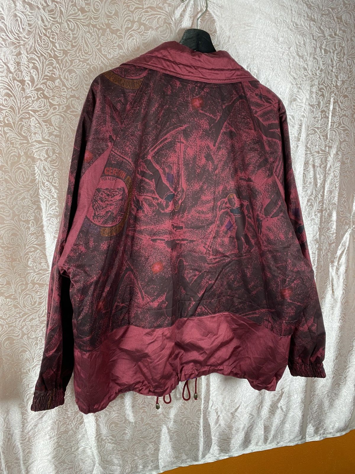 Cerruti 1881 Vintage Cerruti 1881 Sport Windbreaker Burgundy Graphic Ski Size US M / EU 48-50 / 2 - 14 Thumbnail