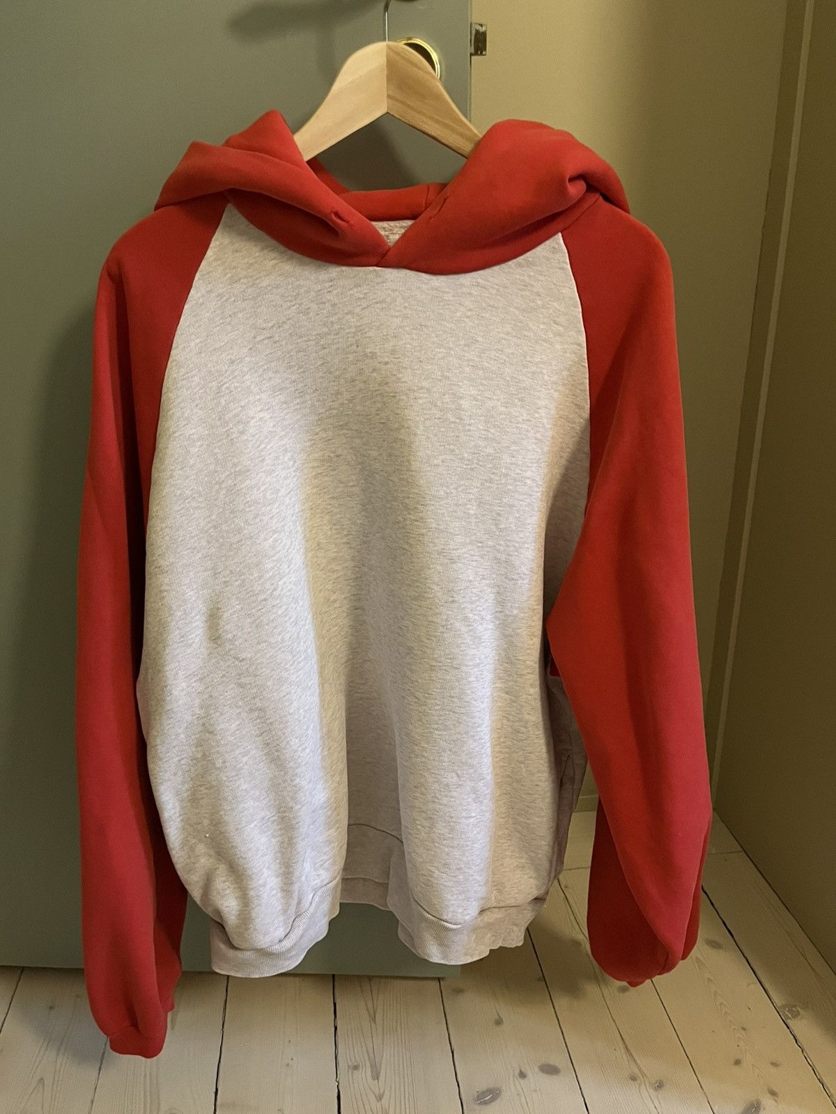 ERL Colour-block Raglan Hoodie In Red grey | Grailed