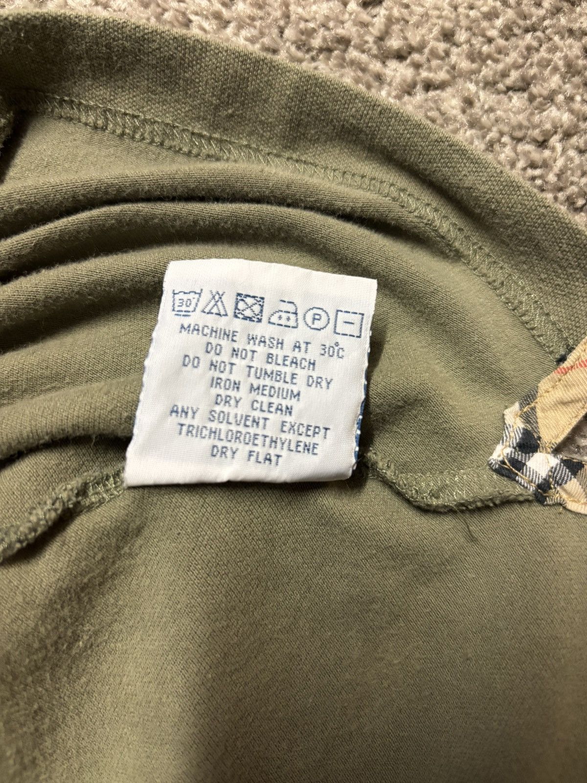 Burberry Green Burberry polo Size US M / EU 48-50 / 2 - 7 Thumbnail