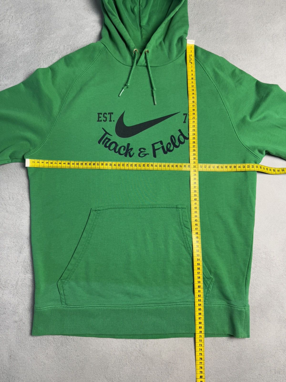 Nike Vintage 00s Nike Big Logo Hoodie size M Size US M / EU 48-50 / 2 - 10 Thumbnail