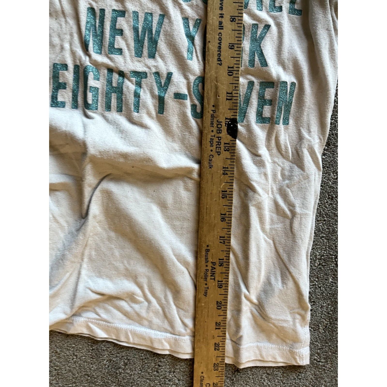 Aeropostale AEROPOSTALE Love Graphic Tee Shirt Women Ivory Small Short Sleeve Crew Neck Casual Size S / US 4 / IT 40 - 5 Thumbnail