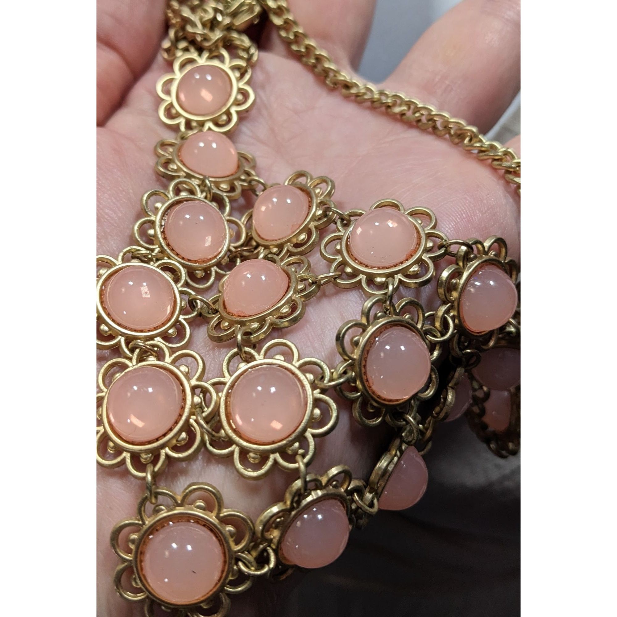 Other Vintage Coquette Floral Bib Necklace With Gold Tone Metal An Size ONE SIZE - 7 Thumbnail