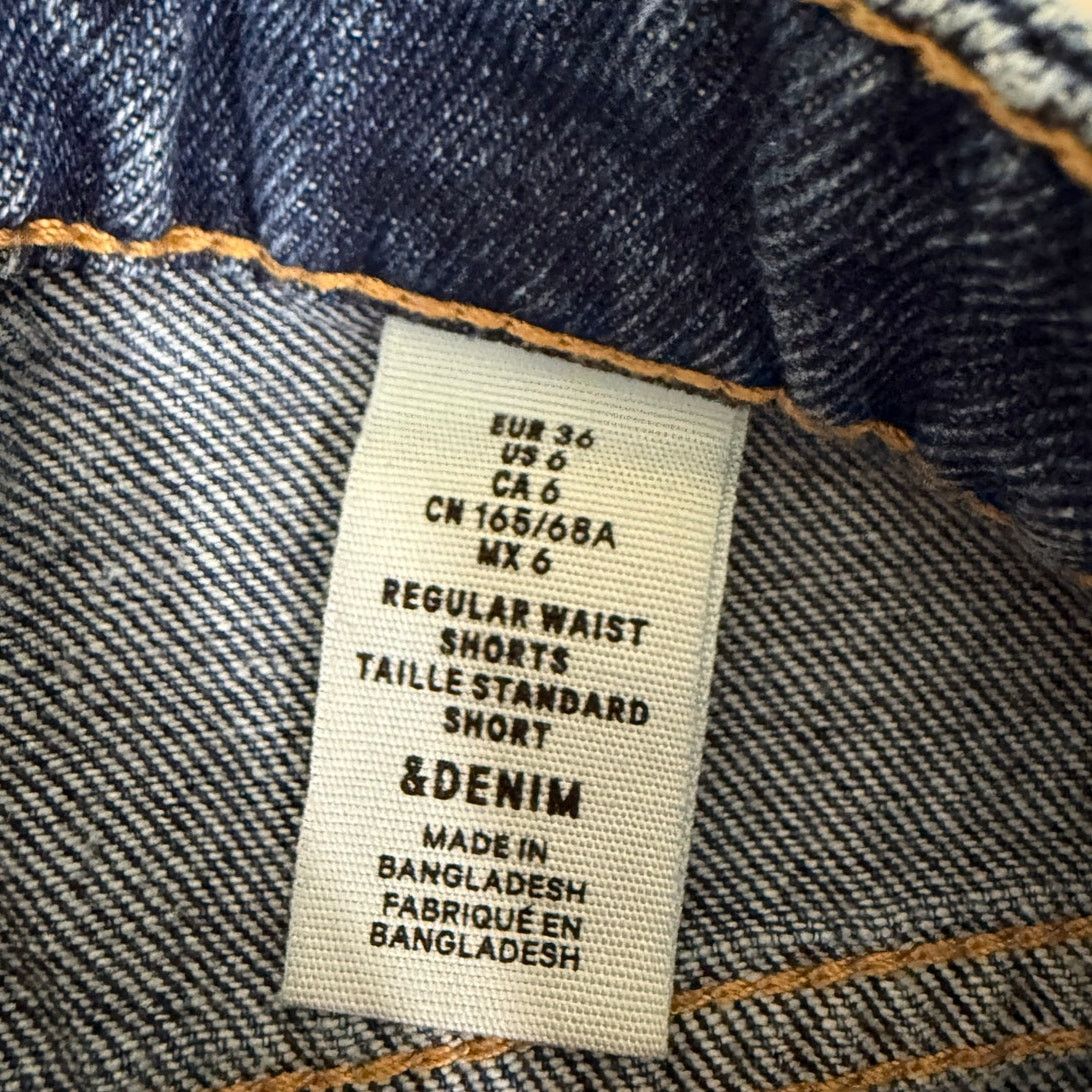 Other Stylish Women's Shorts Size 6 - Pre-Owned & Excellent Size 28" / US 6 / IT 42 - 2 Thumbnail