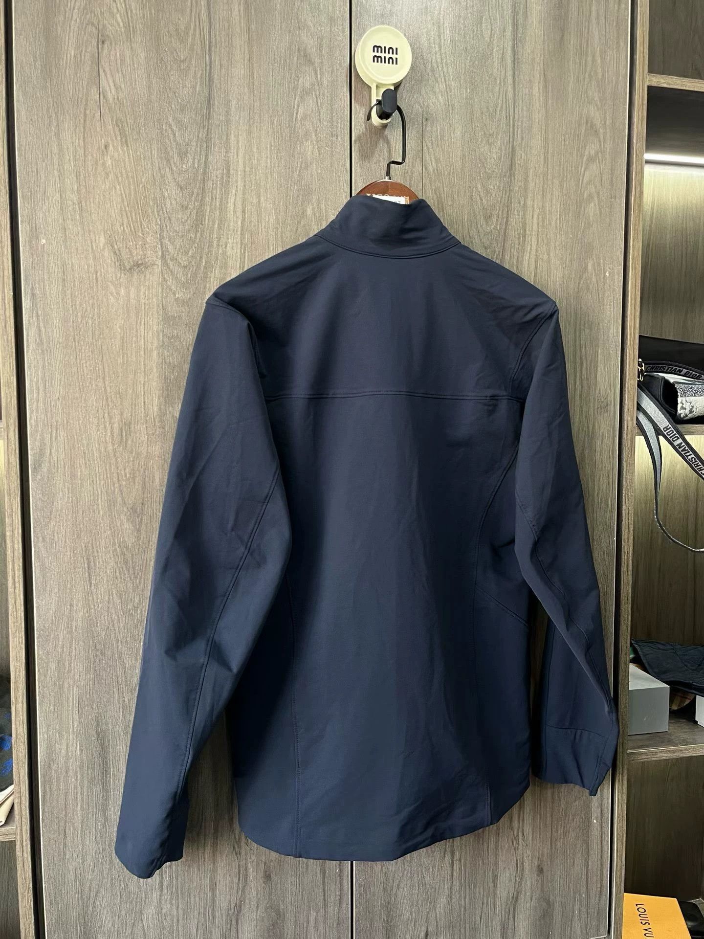 Arc'teryx Arc'teryx Gamma LT Jacket Men's S Black Size US S / EU 44-46 / 1 - 7 Thumbnail