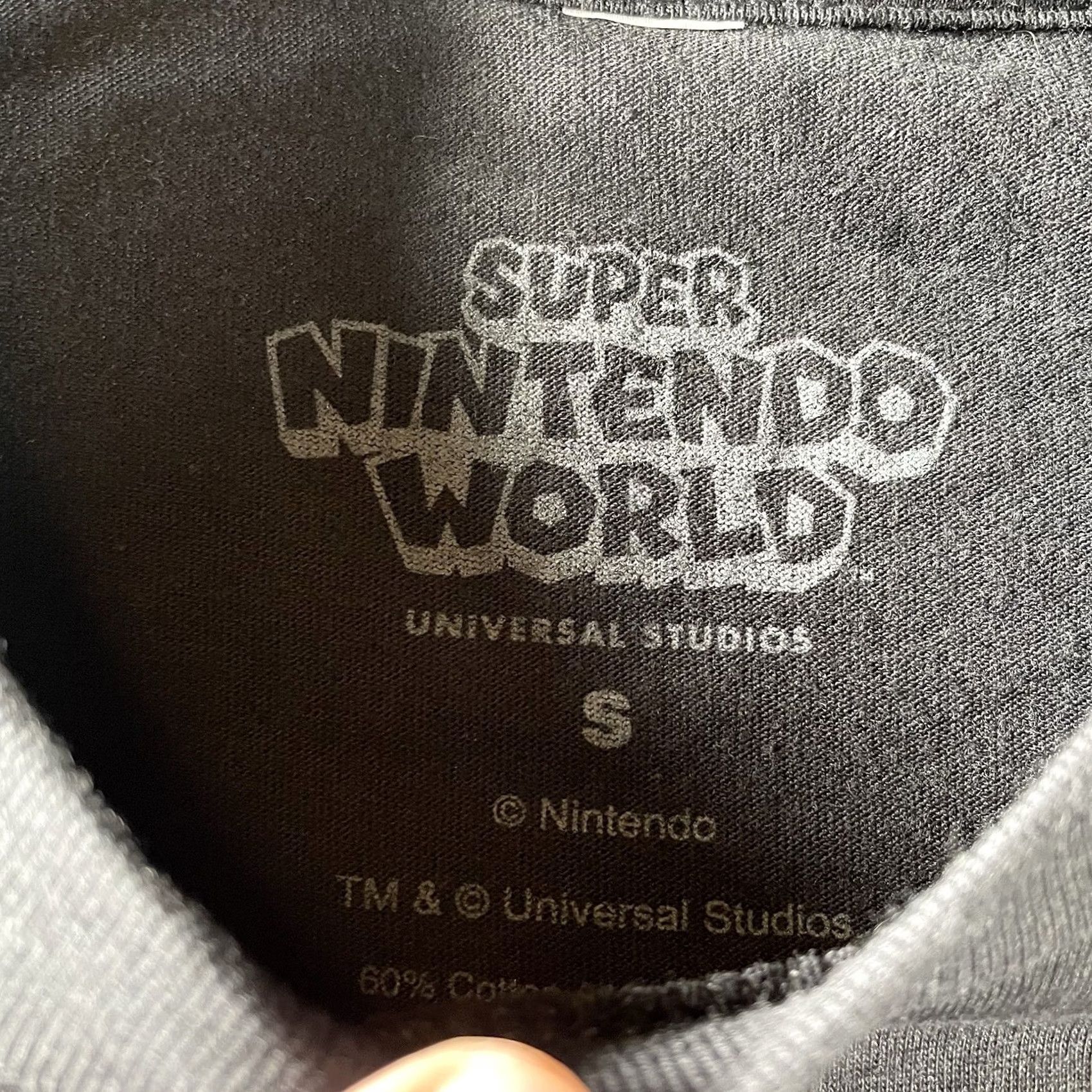 Nintendo VINTAGE Universal Studios Hollywood Super Nintendo World Blooper Neon Shirt Mens Small NWT Size US S / EU 44-46 / 1 - 4 Thumbnail
