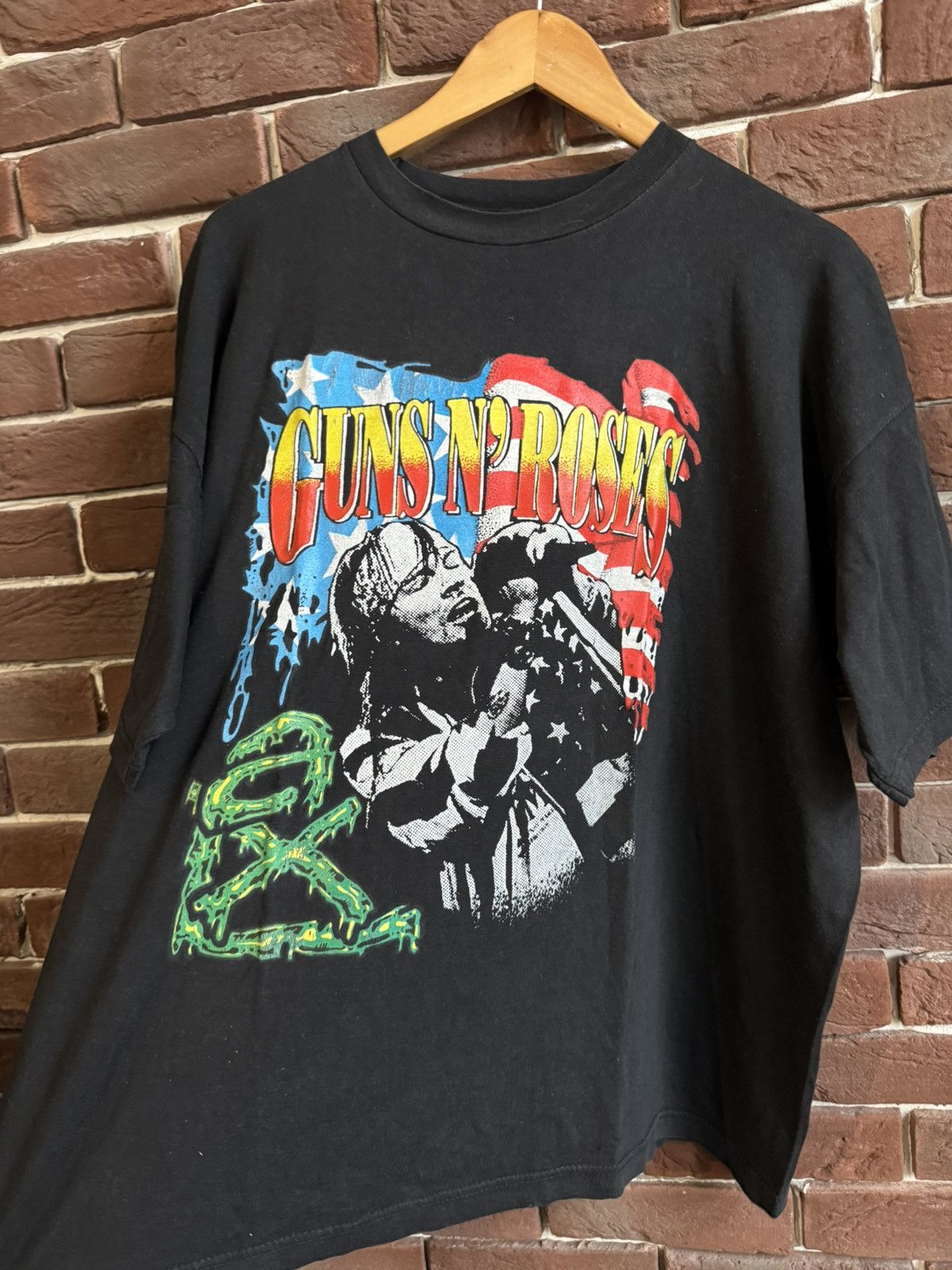 Band Tees Vintage 90s Guns N Roses Axl Rose Rock Band Shirt Black Size US XL / EU 56 / 4 - 3 Thumbnail