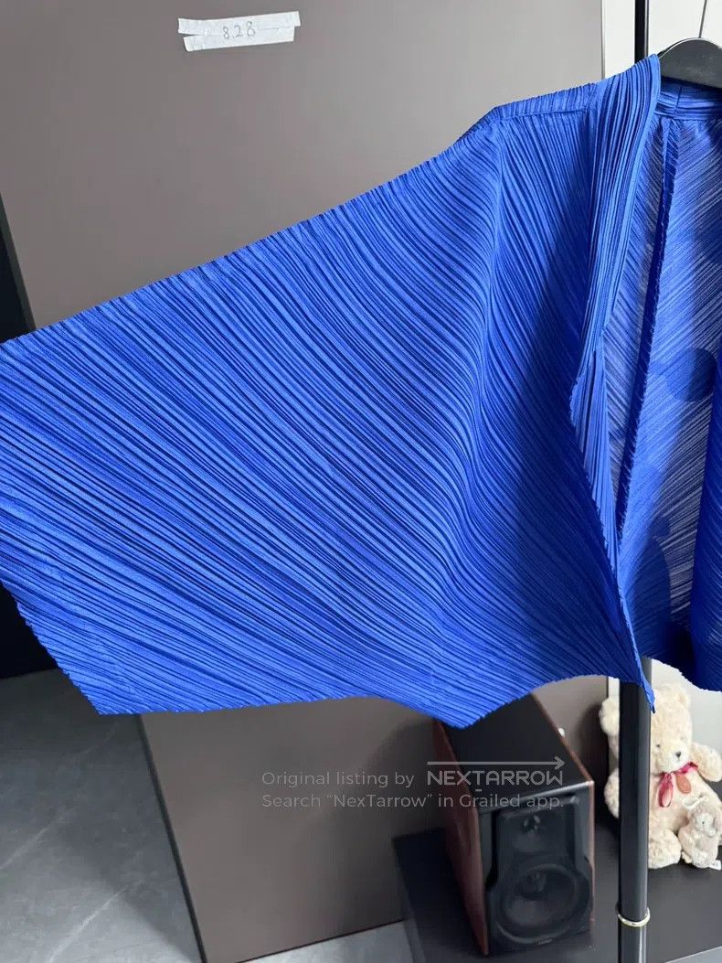 Issey Miyake Issey Miyake Blue Cardigan Size L / US 10 / IT 46 - 2 Thumbnail