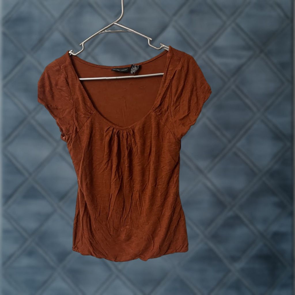 Vintage New York & Company Blouse Shirt Womens Small Sleeveless Orange Knit Pleated Banded Scoop Neck Casual Workwear Light Stretch Size S / US 4 / IT 40 - 1 Thumbnail