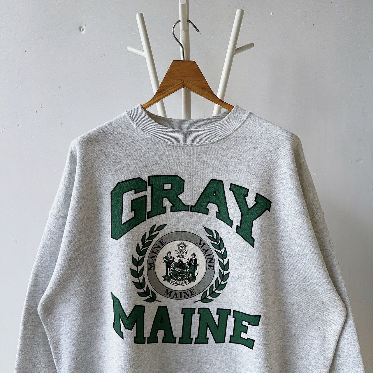 Fruit Of The Loom 90s University of Maine, Gray sweatshirt/ XL Size US XL / EU 56 / 4 - 3 Thumbnail