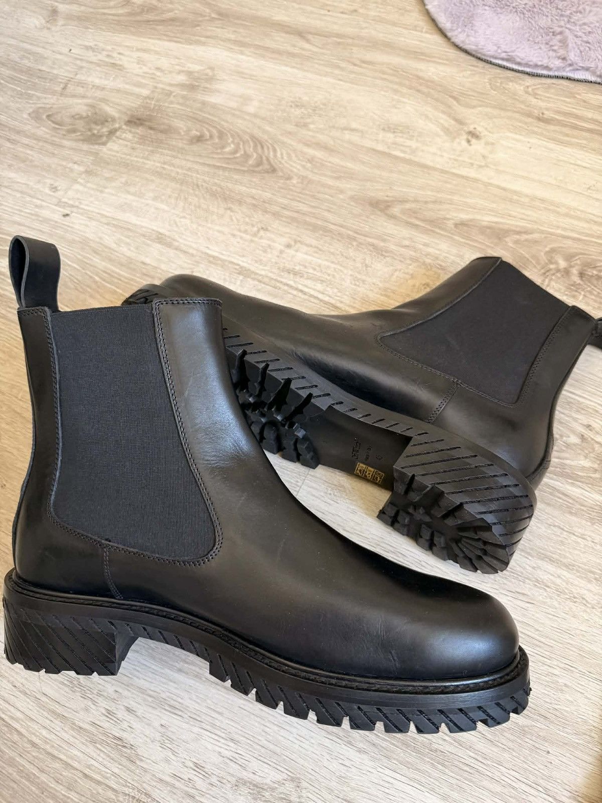 Off-White Off-White combat chelsea boots Size US 11 / EU 44 - 1 Thumbnail