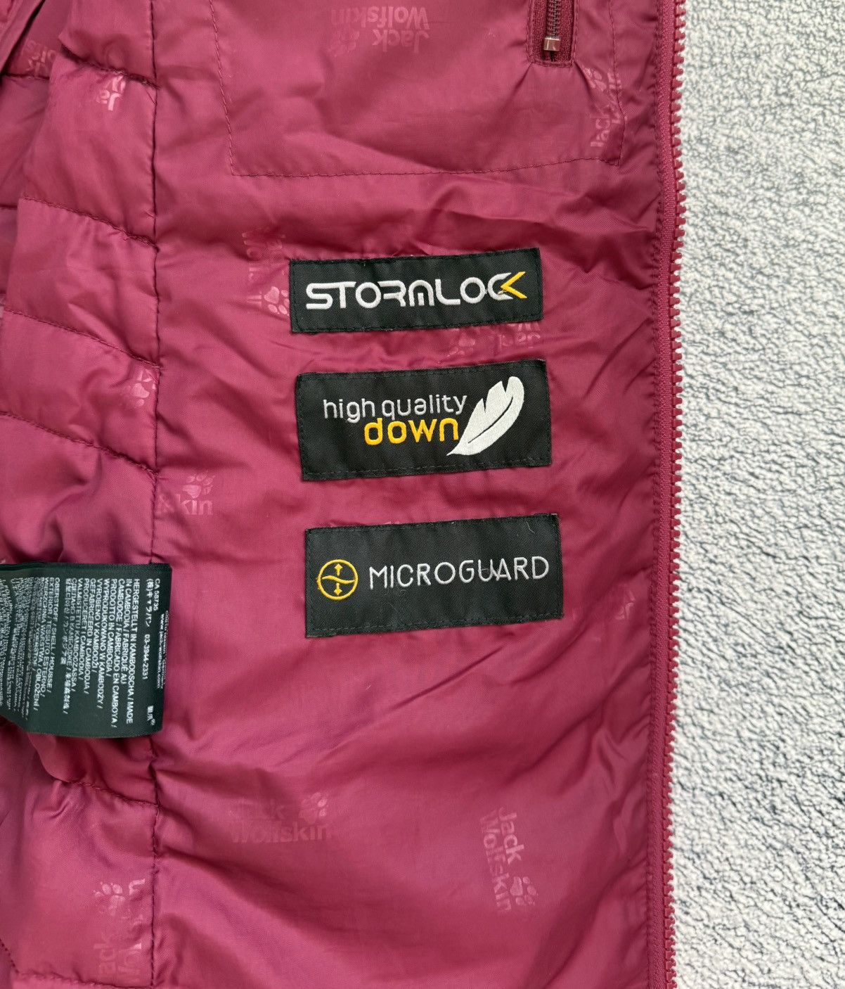 Jack Wolfskin Jack Wolfskin Stormlock Down Jacket WomenS Hooded Microguard Size S / US 4 / IT 40 - 9 Thumbnail