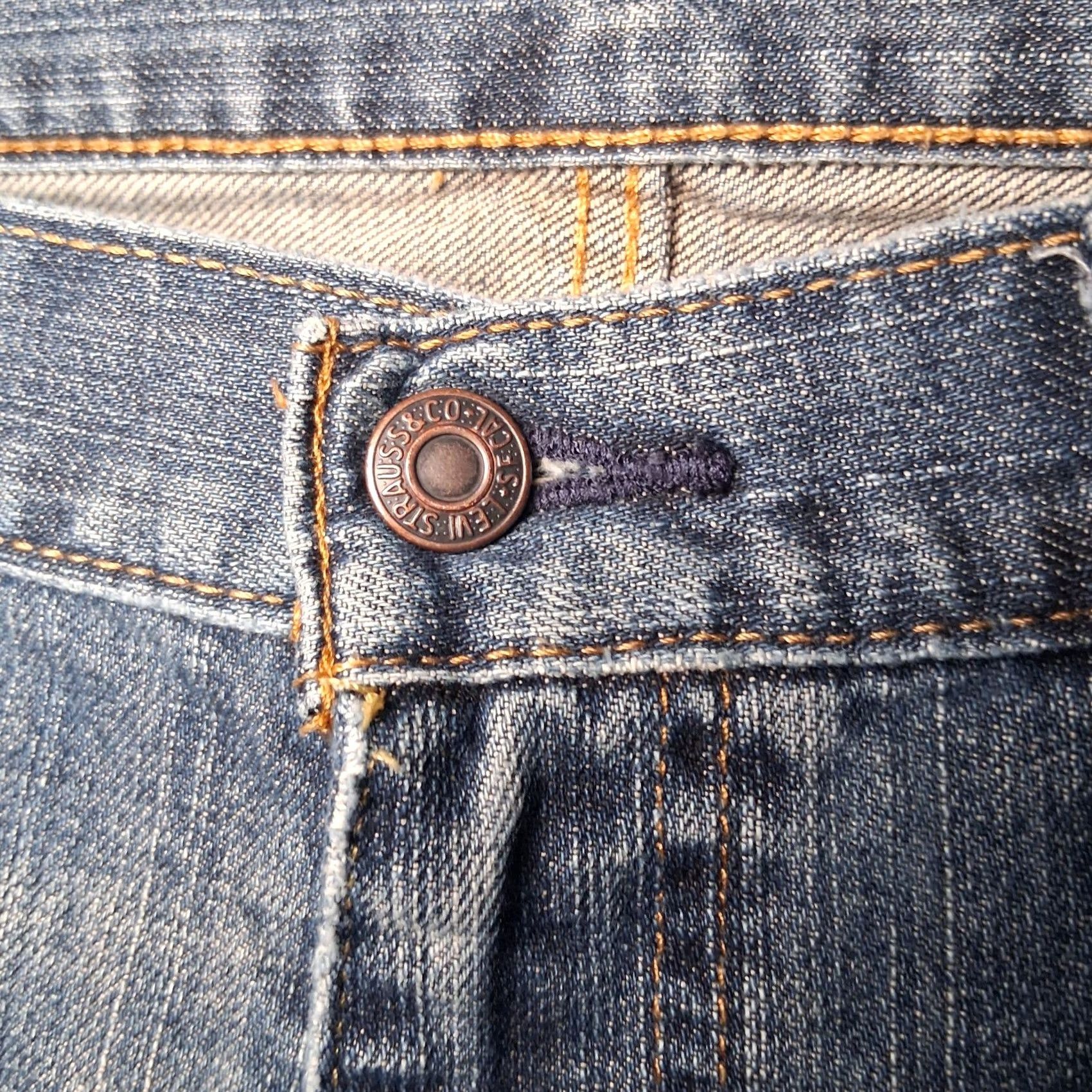 Levi's Levi's 559 Jeans 36x29 Men Medium Wash Blue Distressed Work Pants Reading read Size US 36 / EU 52 - 5 Thumbnail