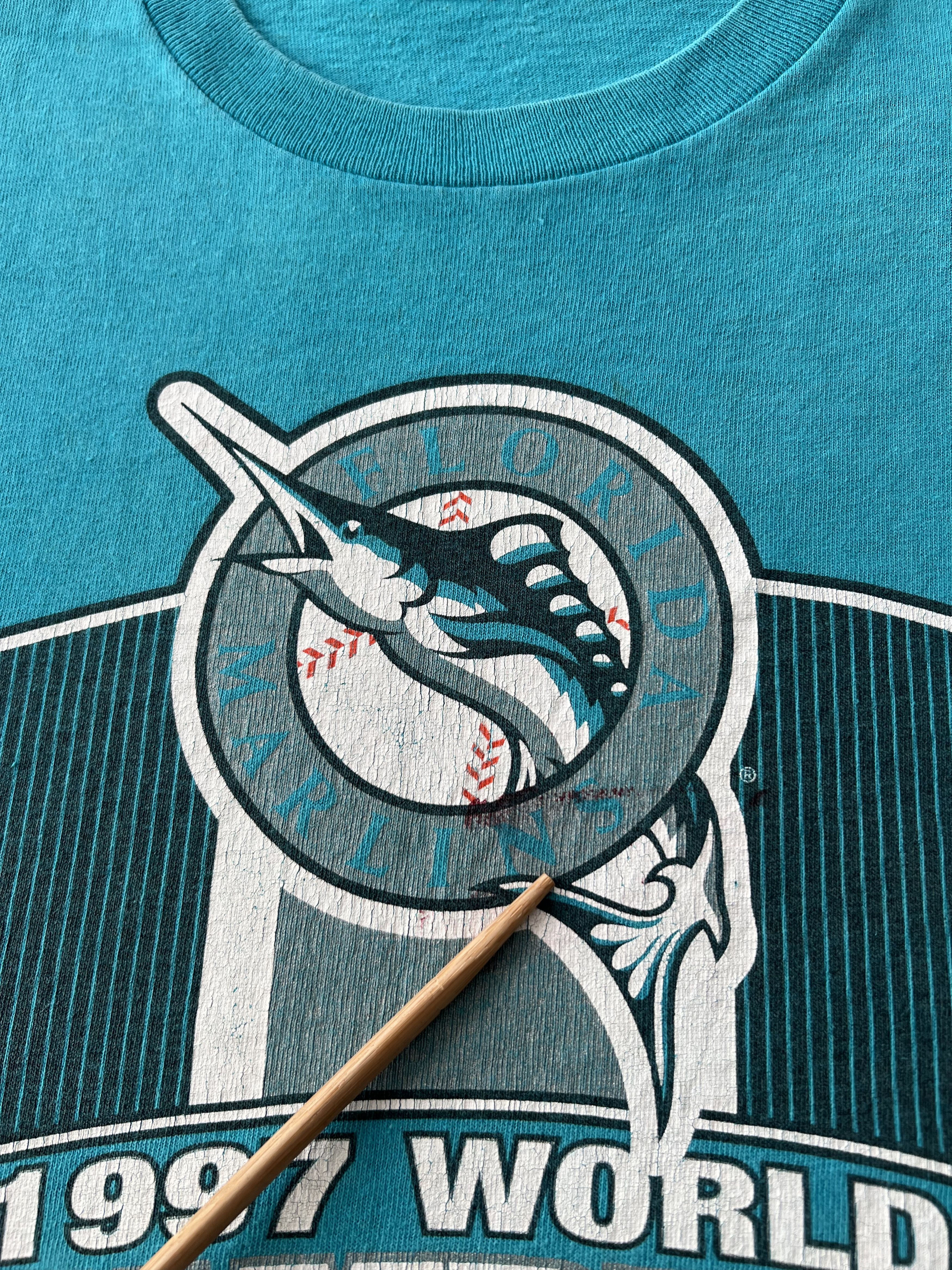 MLB Vintage 1997 Florida Marlins World Series MLB T-shirt Size US XL / EU 56 / 4 - 6 Thumbnail