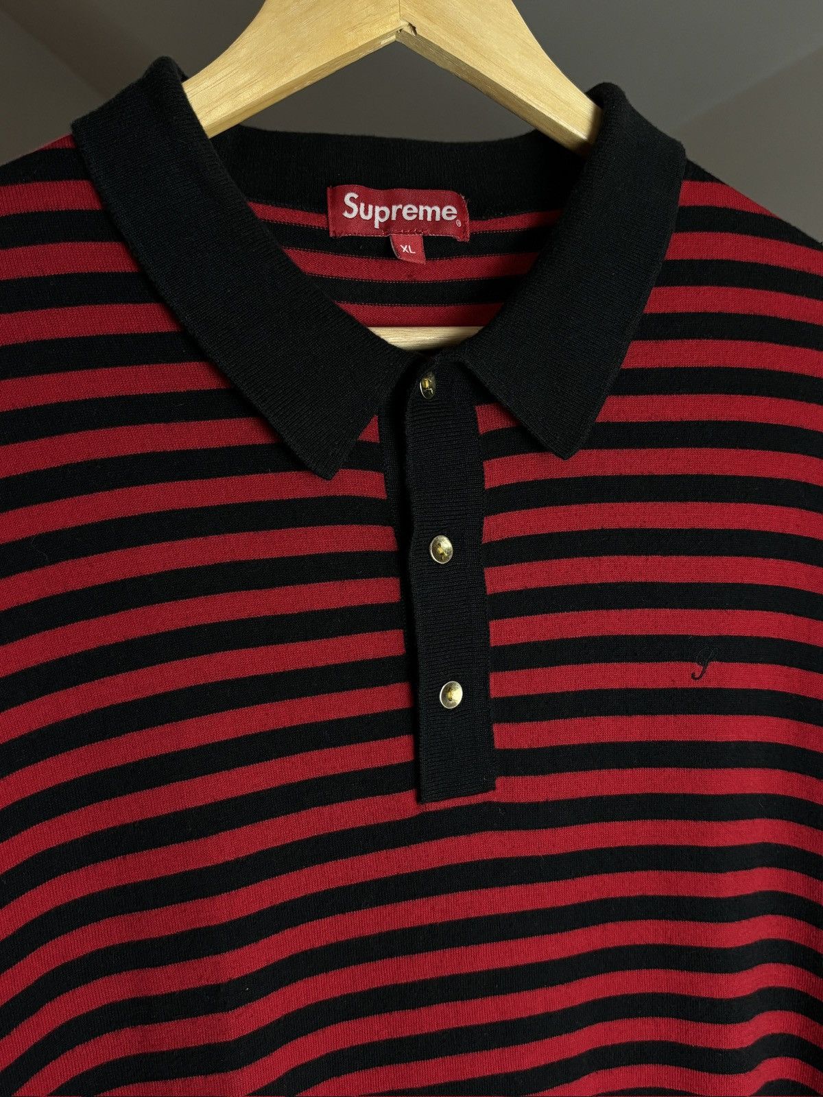 Supreme Supreme Knitted Polo Striped Red Black Kurt Cobain Vibe Size US XL / EU 56 / 4 - 2 Thumbnail