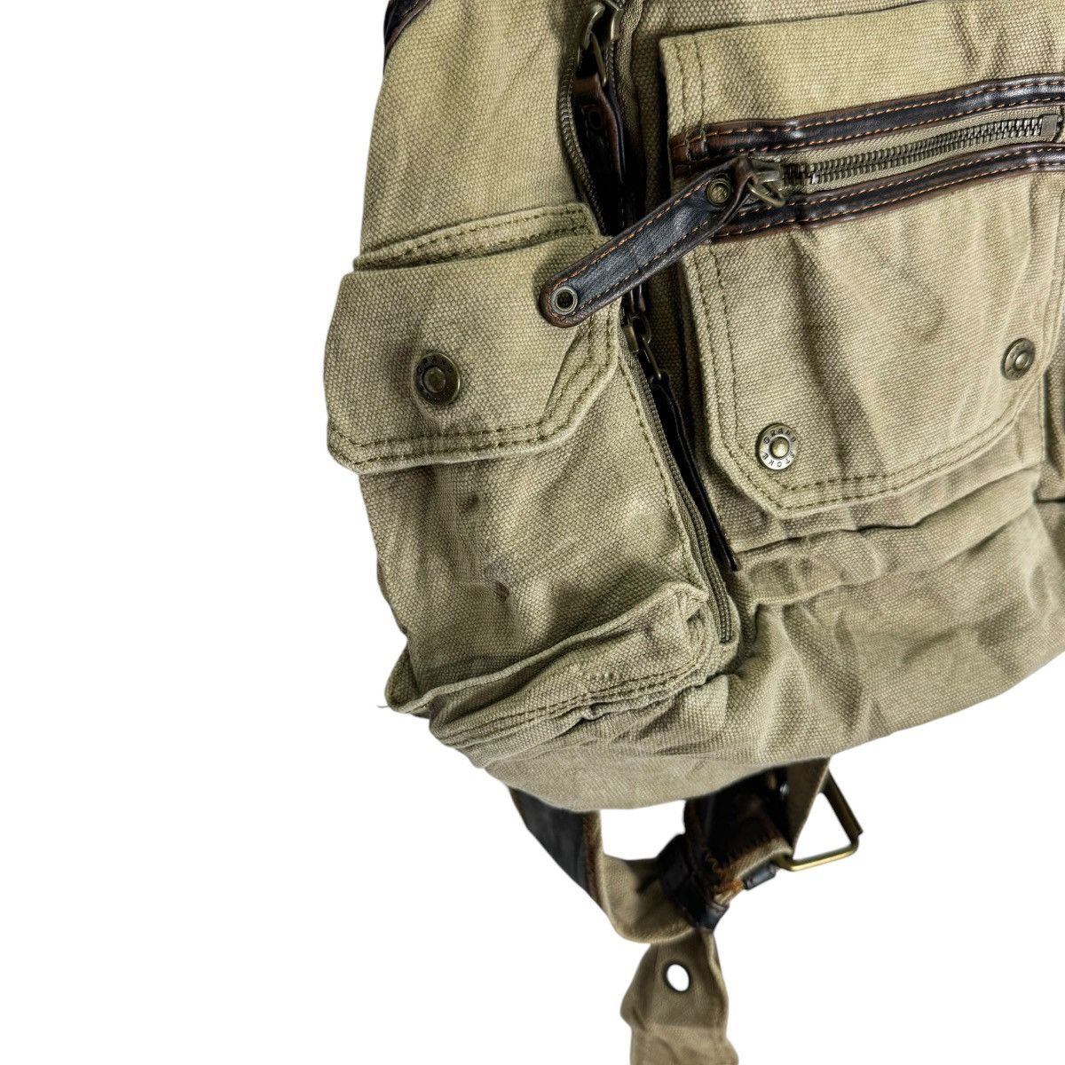 Japanese Brand 🌟GRAND STONE LEATHER PARTS MULTI POCKET SLING BAG Size ONE SIZE - 5 Thumbnail