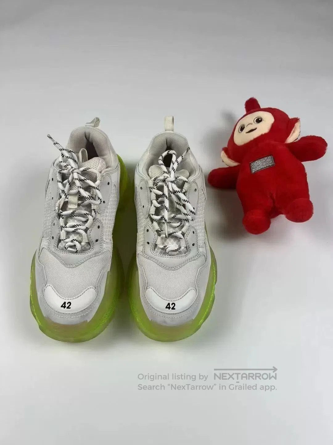 Balenciaga balenciaga white and green dad sneakers. Size US 9 / EU 42 - 1 Thumbnail